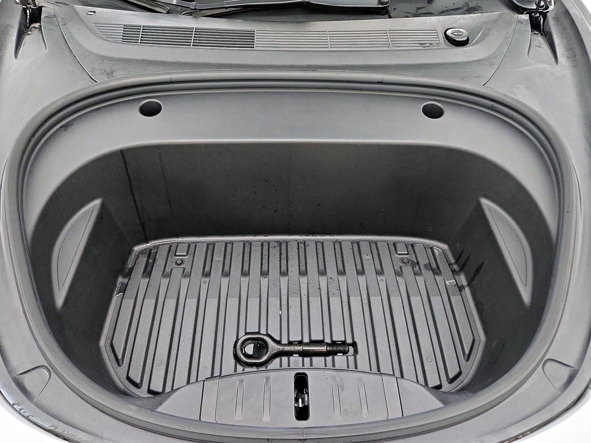 Thumbnail: 2022 Tesla Model 3 - 20