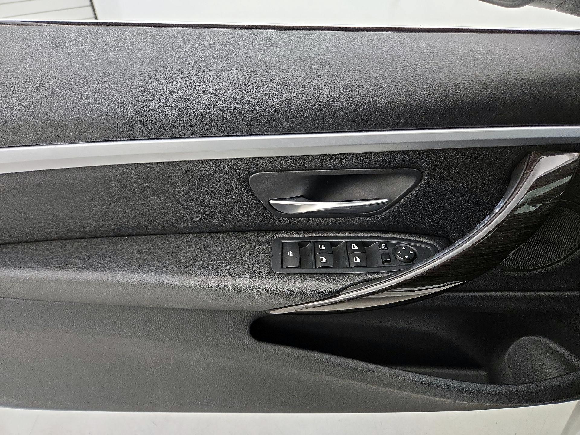 Thumbnail: 2016 BMW 4 Series - 12