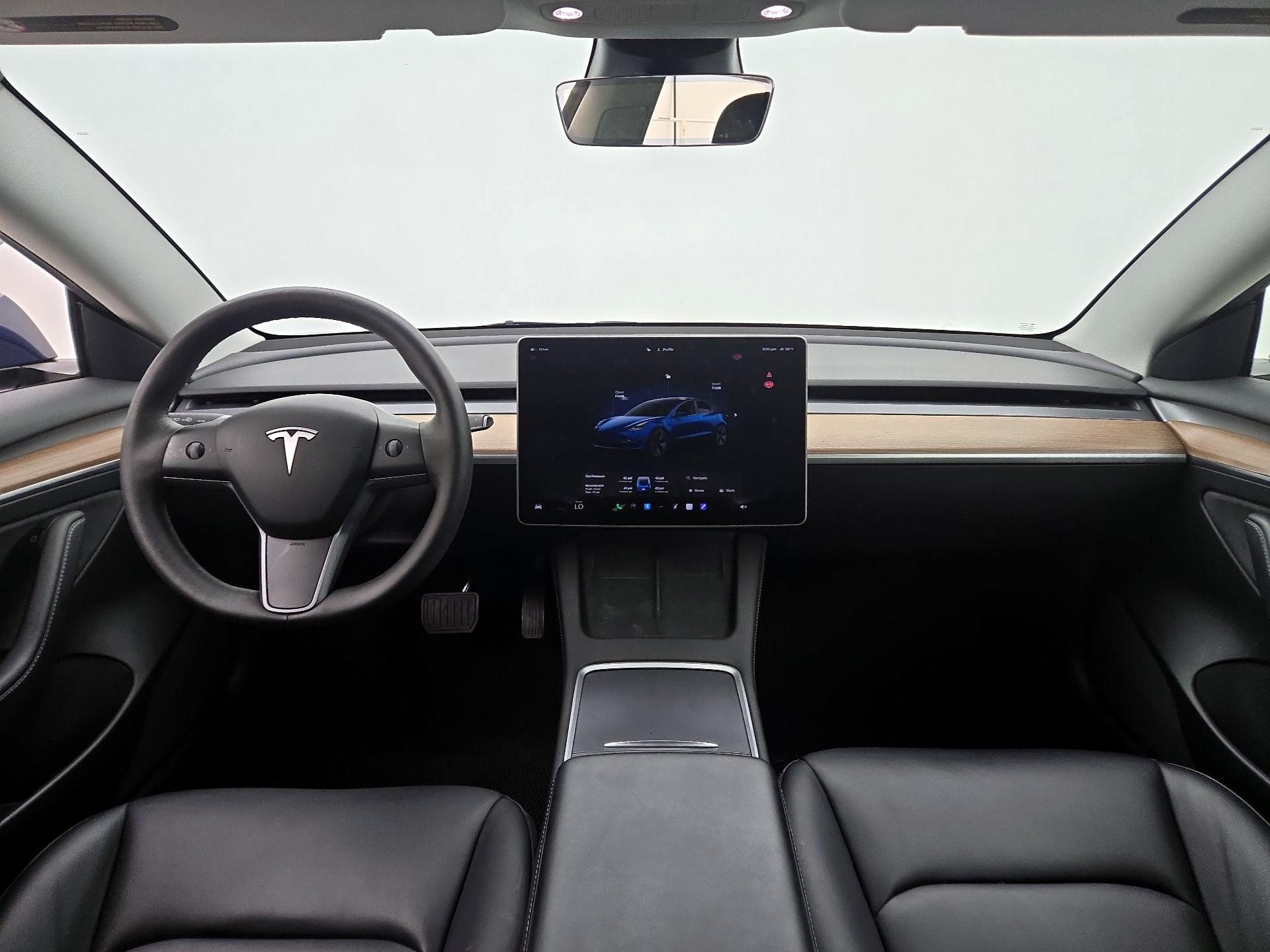 Thumbnail: 2022 Tesla Model 3 - 9