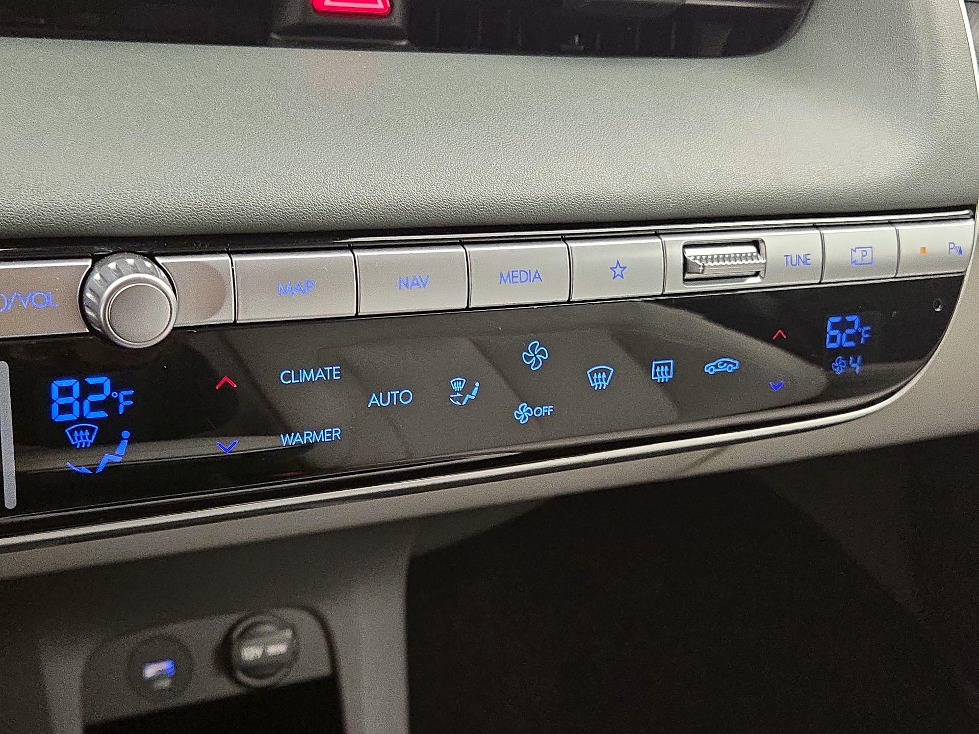 Thumbnail: 2023 Hyundai Ioniq 5 - 17