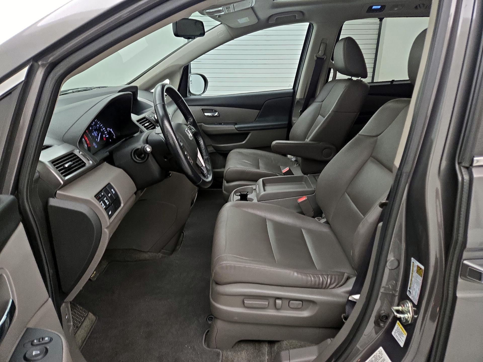 Thumbnail: 2015 Honda Odyssey - 11