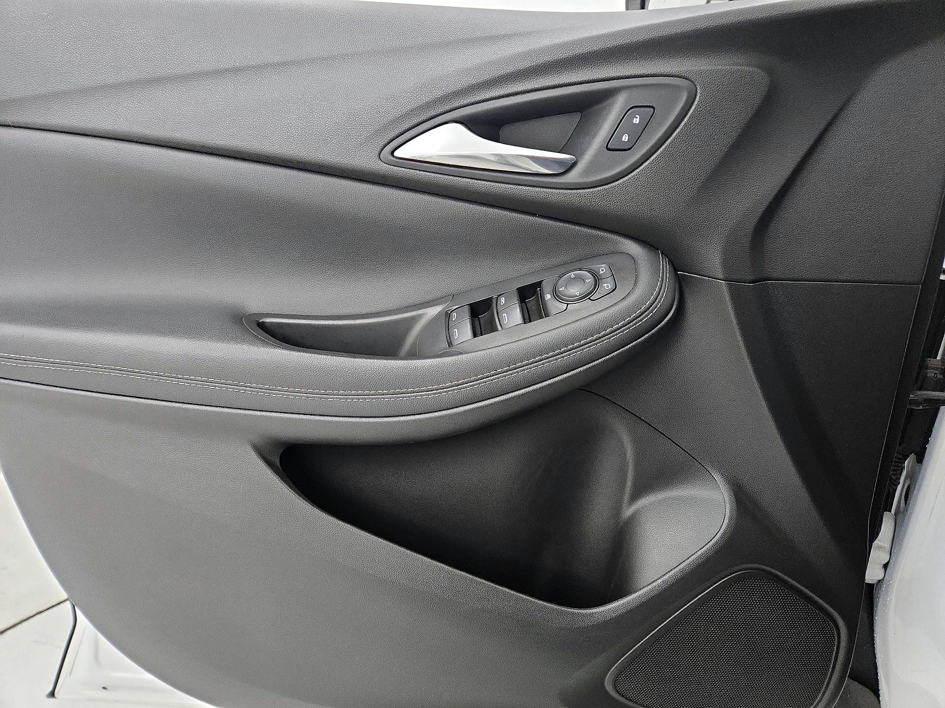 Thumbnail: 2021 Buick Encore GX - 12