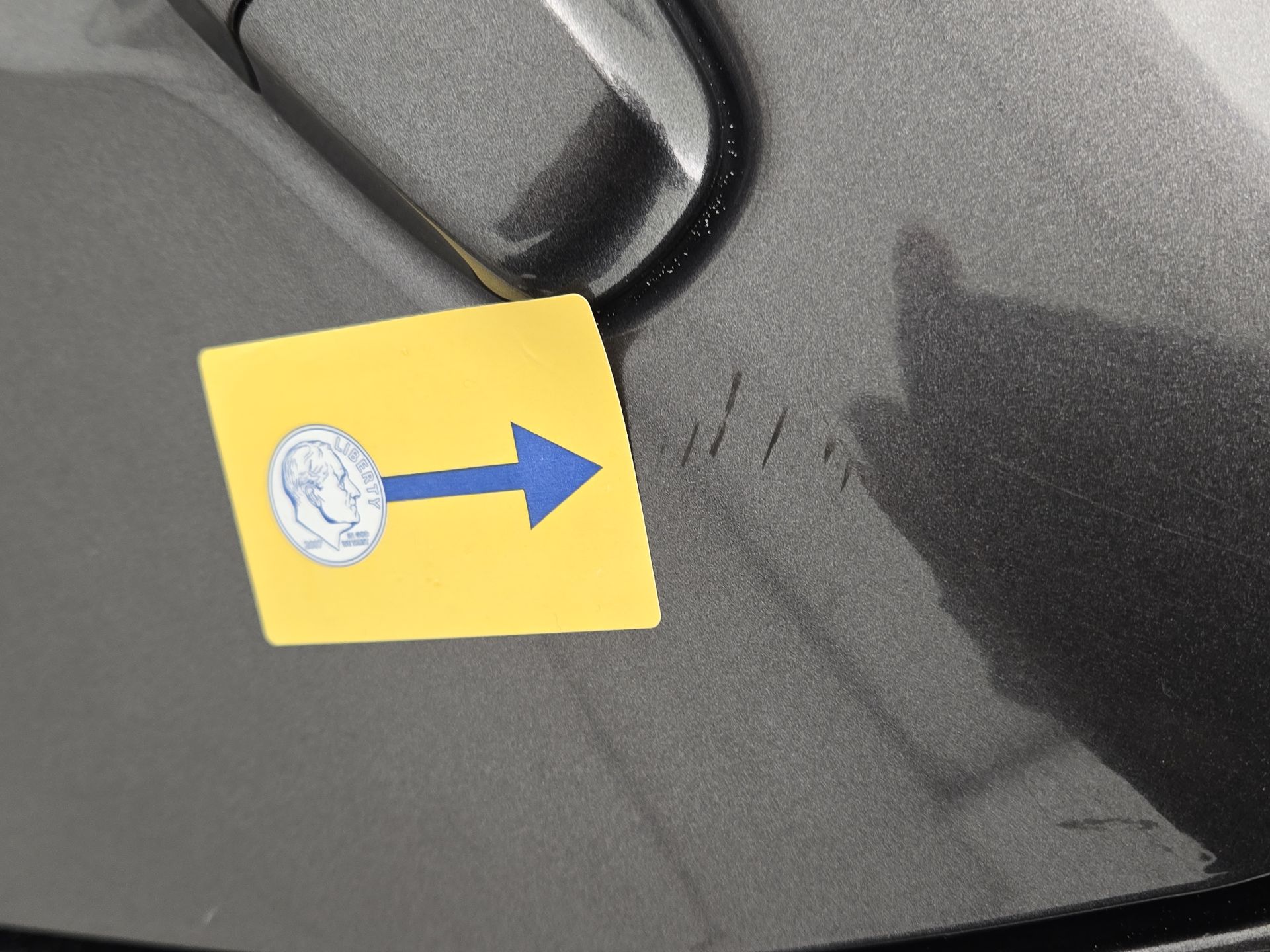 Thumbnail: 2015 Toyota Prius c - 20