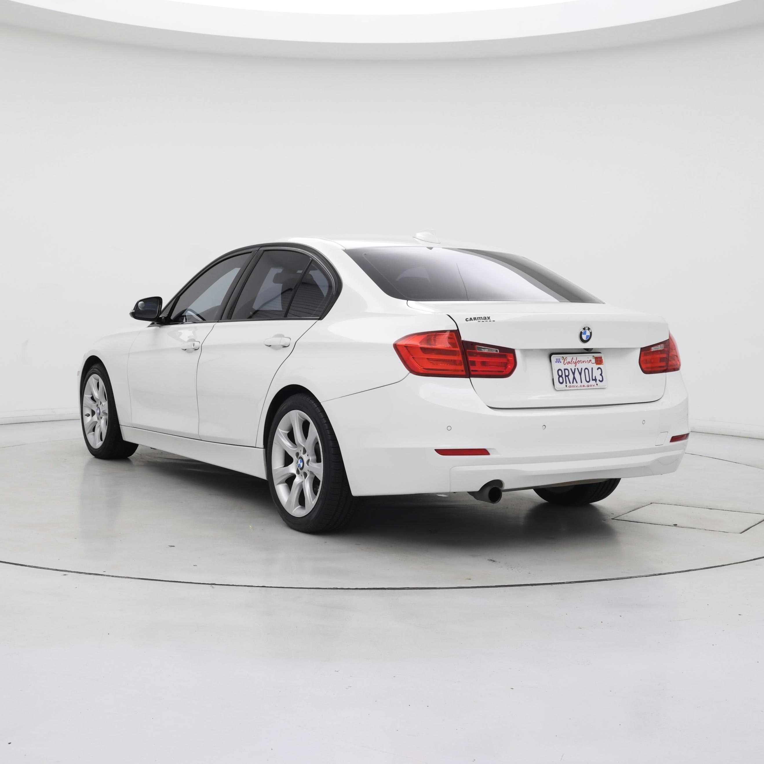 Thumbnail: 2015 BMW 3 Series - 2