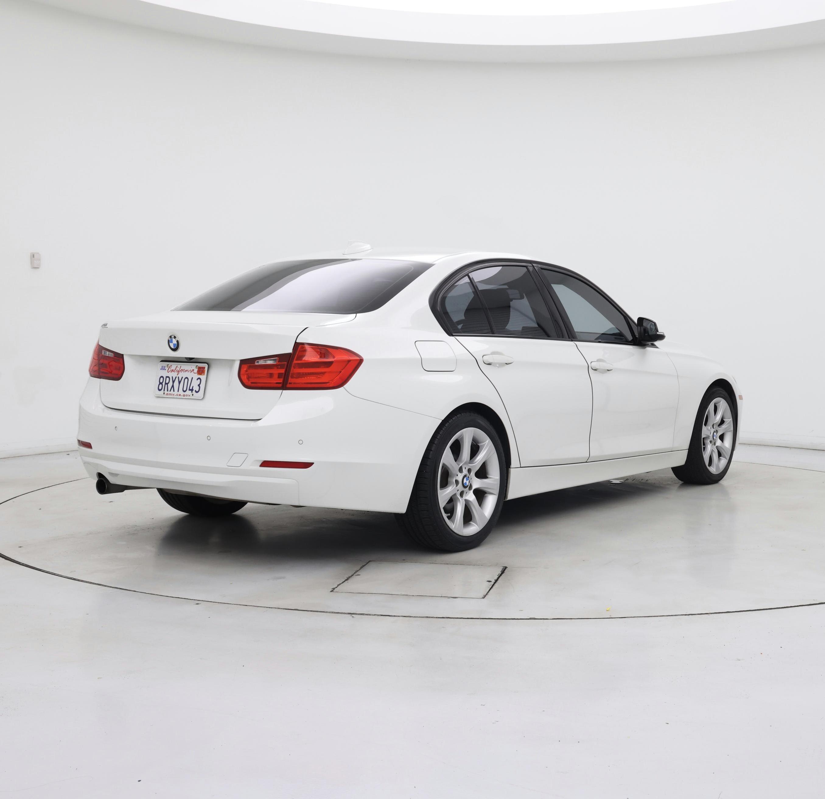 Thumbnail: 2015 BMW 3 Series - 8