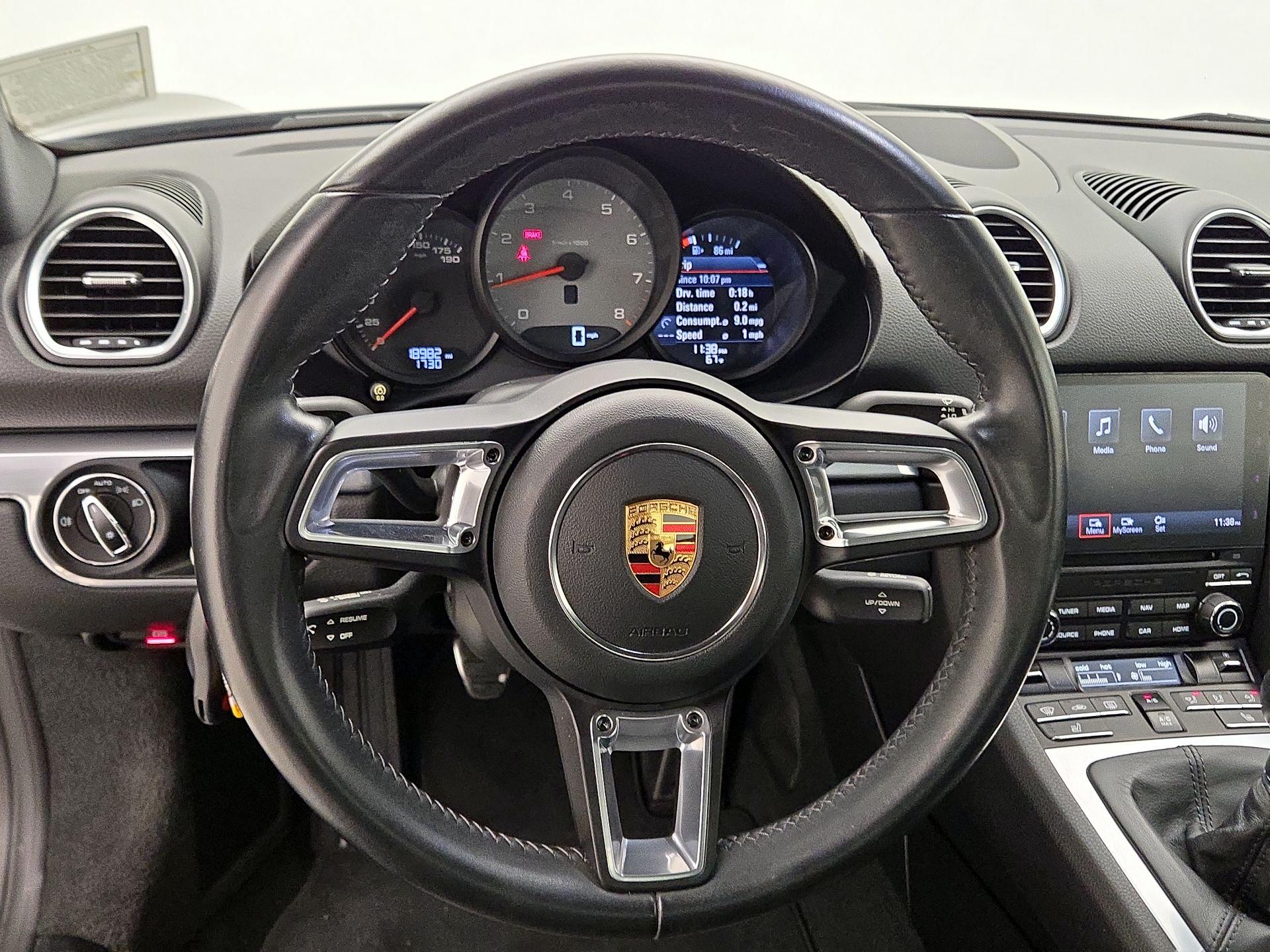 Thumbnail: 2019 Porsche 718 Cayman - 10