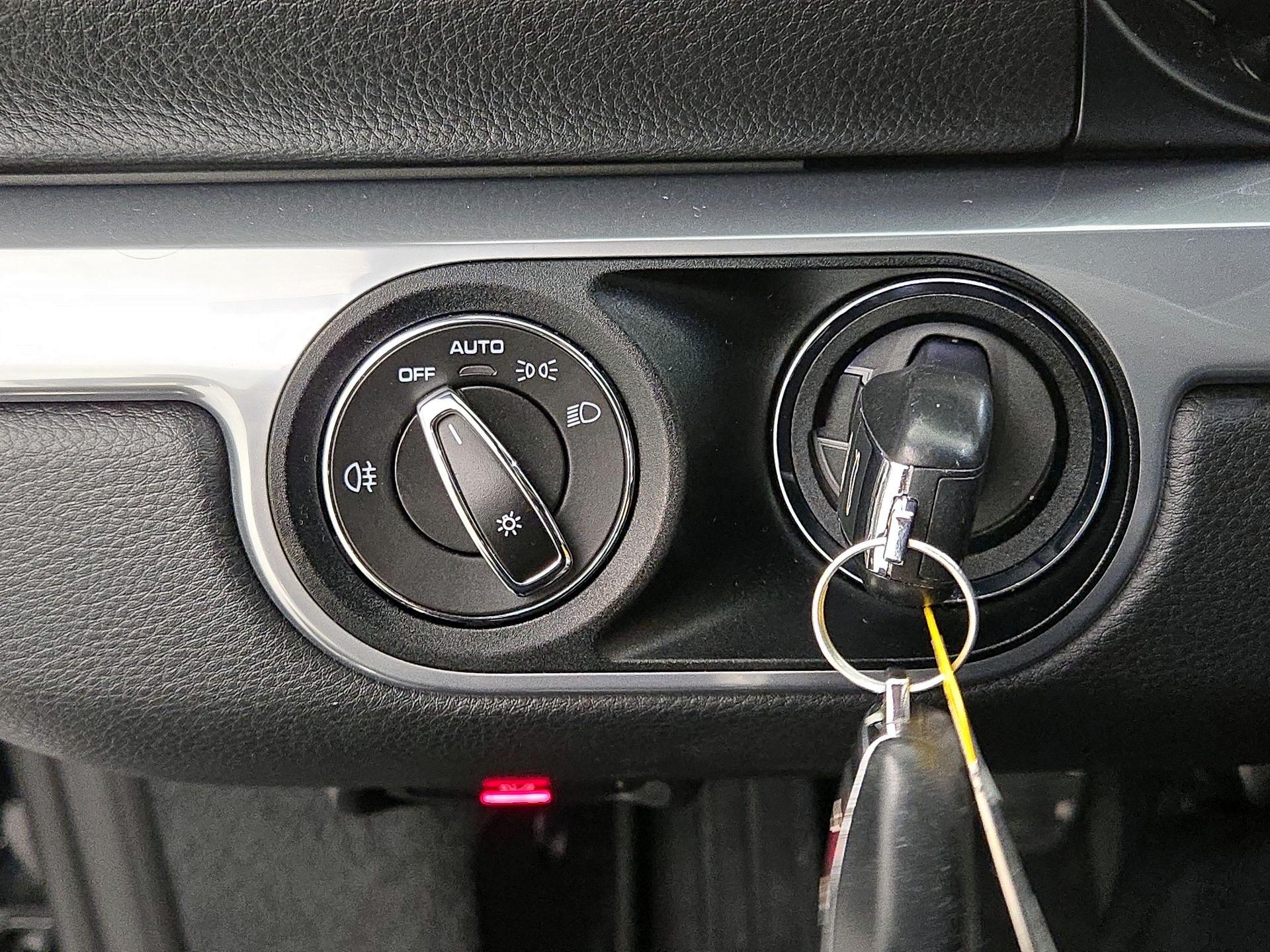 Thumbnail: 2019 Porsche 718 Cayman - 13