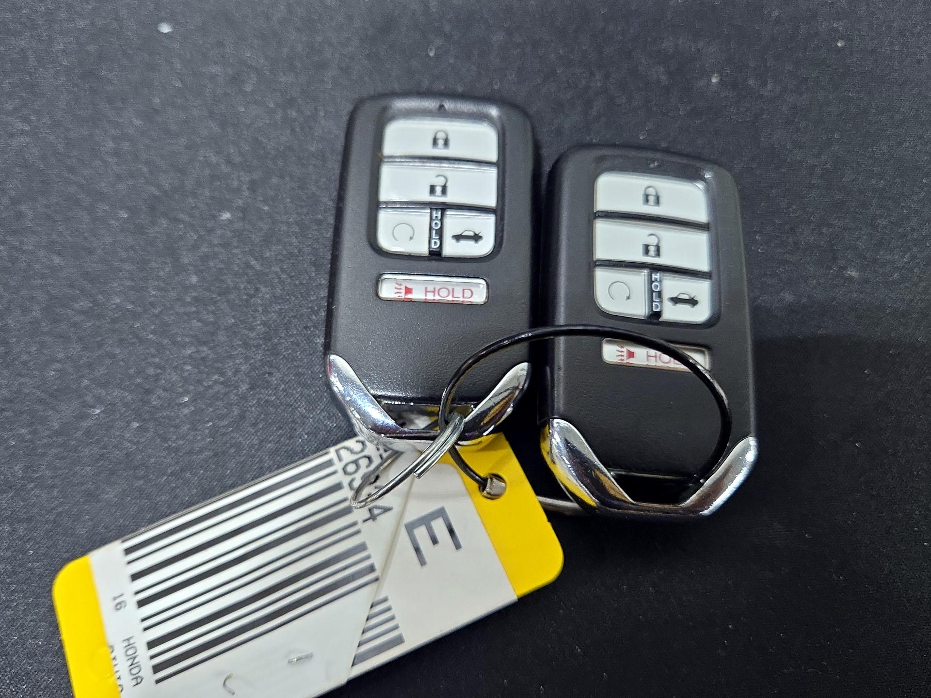 Thumbnail: 2016 Honda Civic - 20