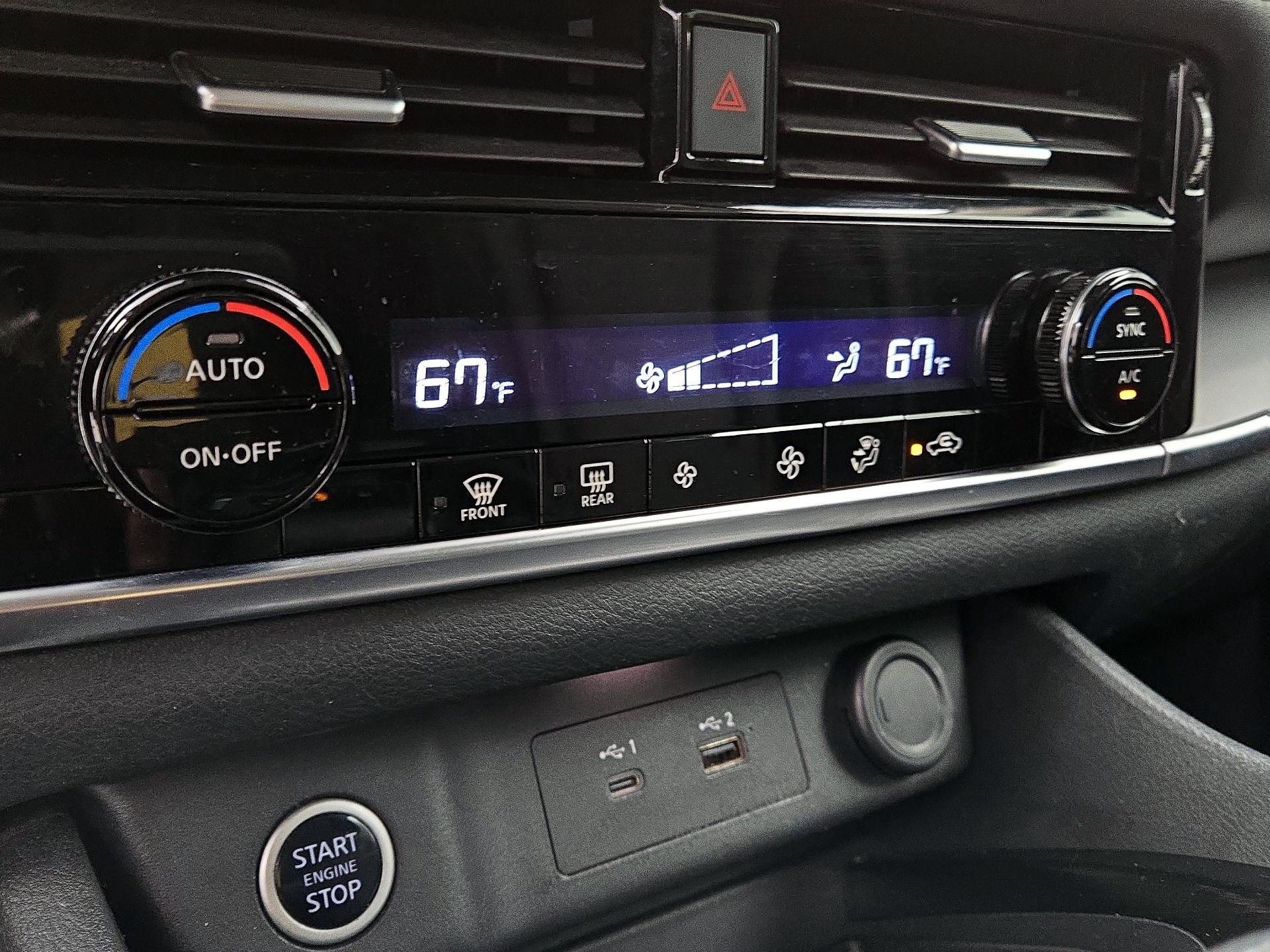 Thumbnail: 2021 Nissan Rogue - 16