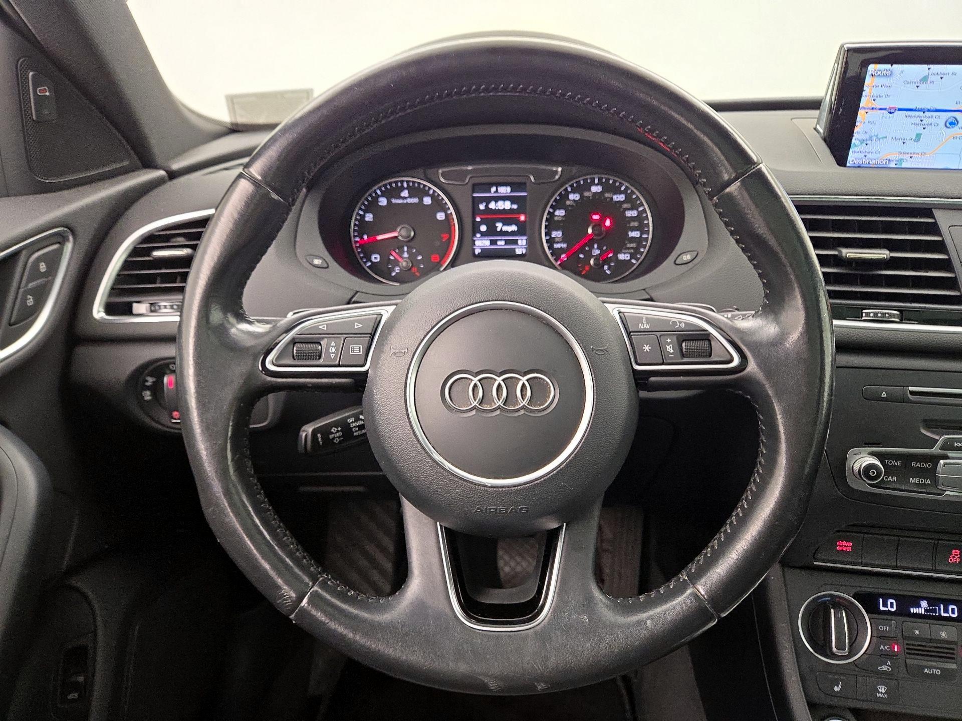Thumbnail: 2016 Audi Q3 - 10