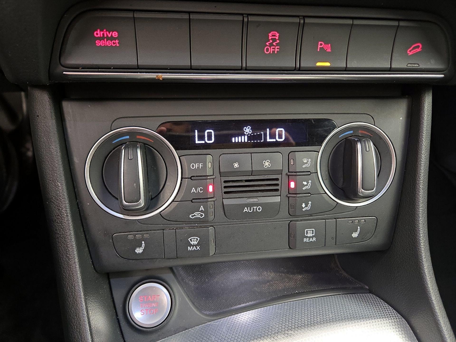 Thumbnail: 2016 Audi Q3 - 17