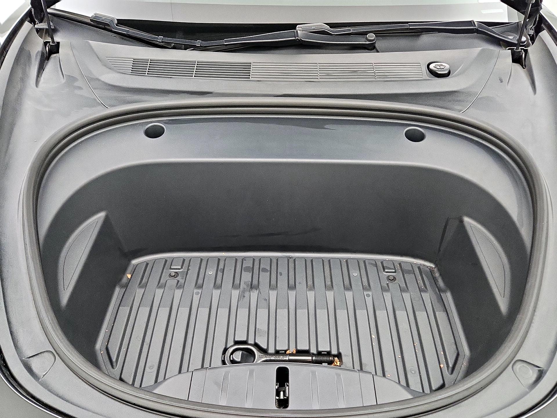 Thumbnail: 2021 Tesla Model 3 - 20