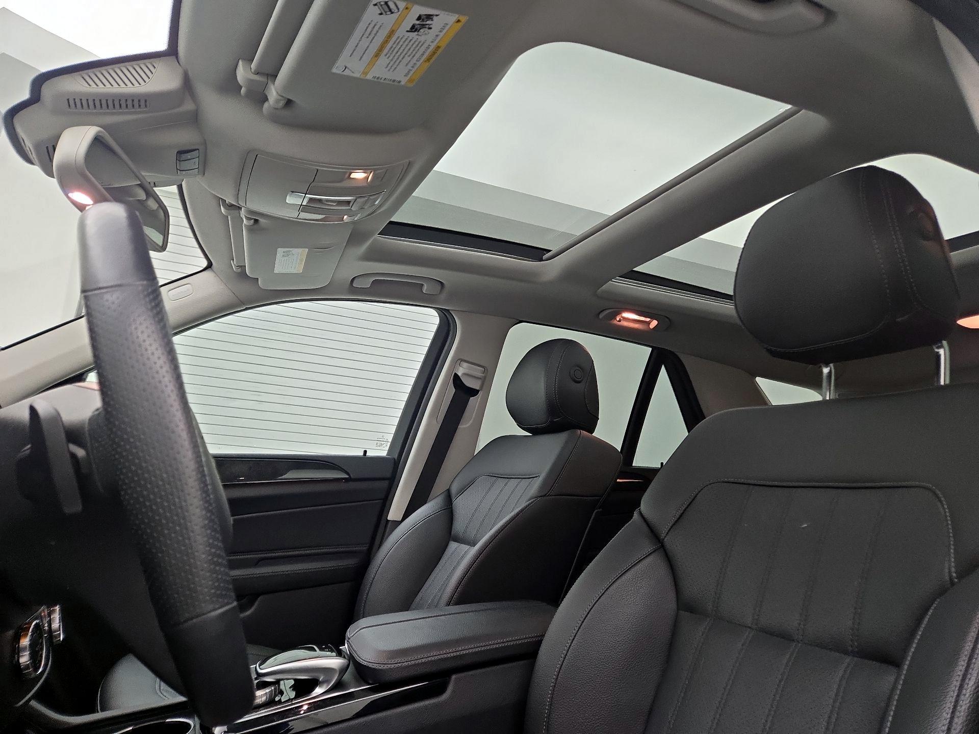 Thumbnail: 2016 Mercedes-Benz GLE - 18