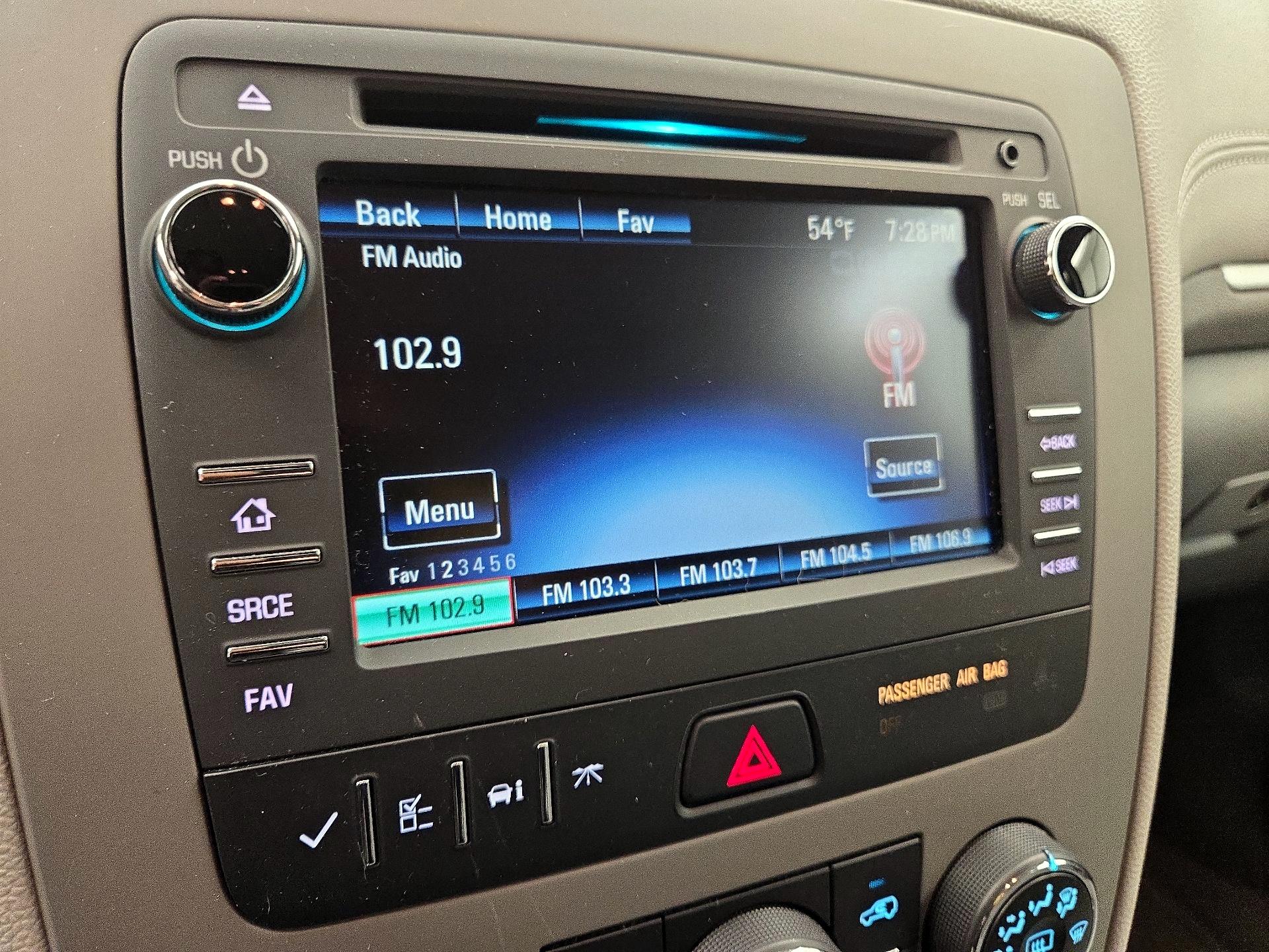 Thumbnail: 2017 Chevrolet Traverse - 15