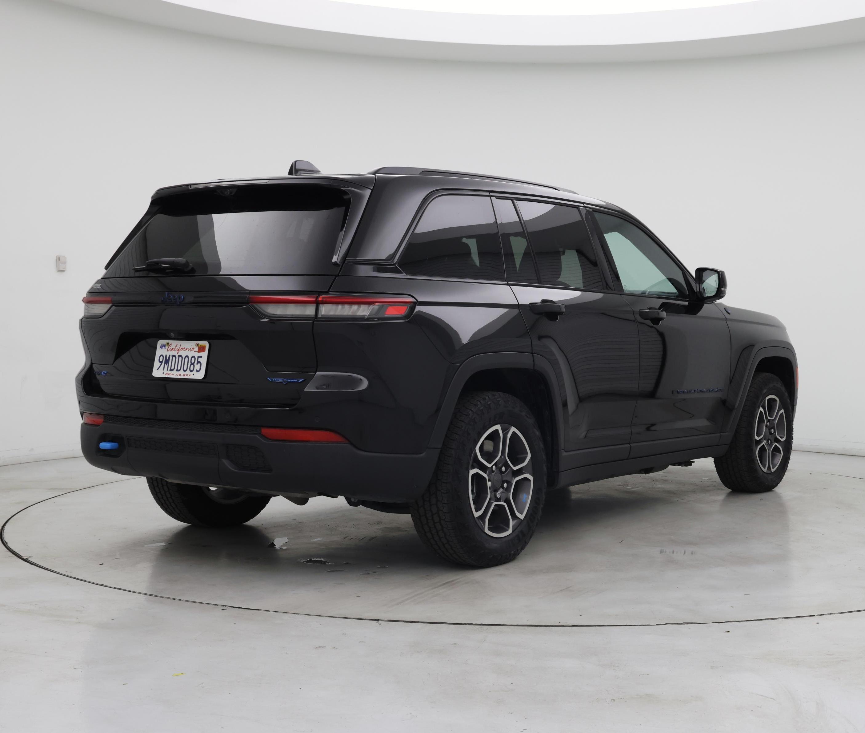 Thumbnail: 2023 Jeep Grand Cherokee - 8