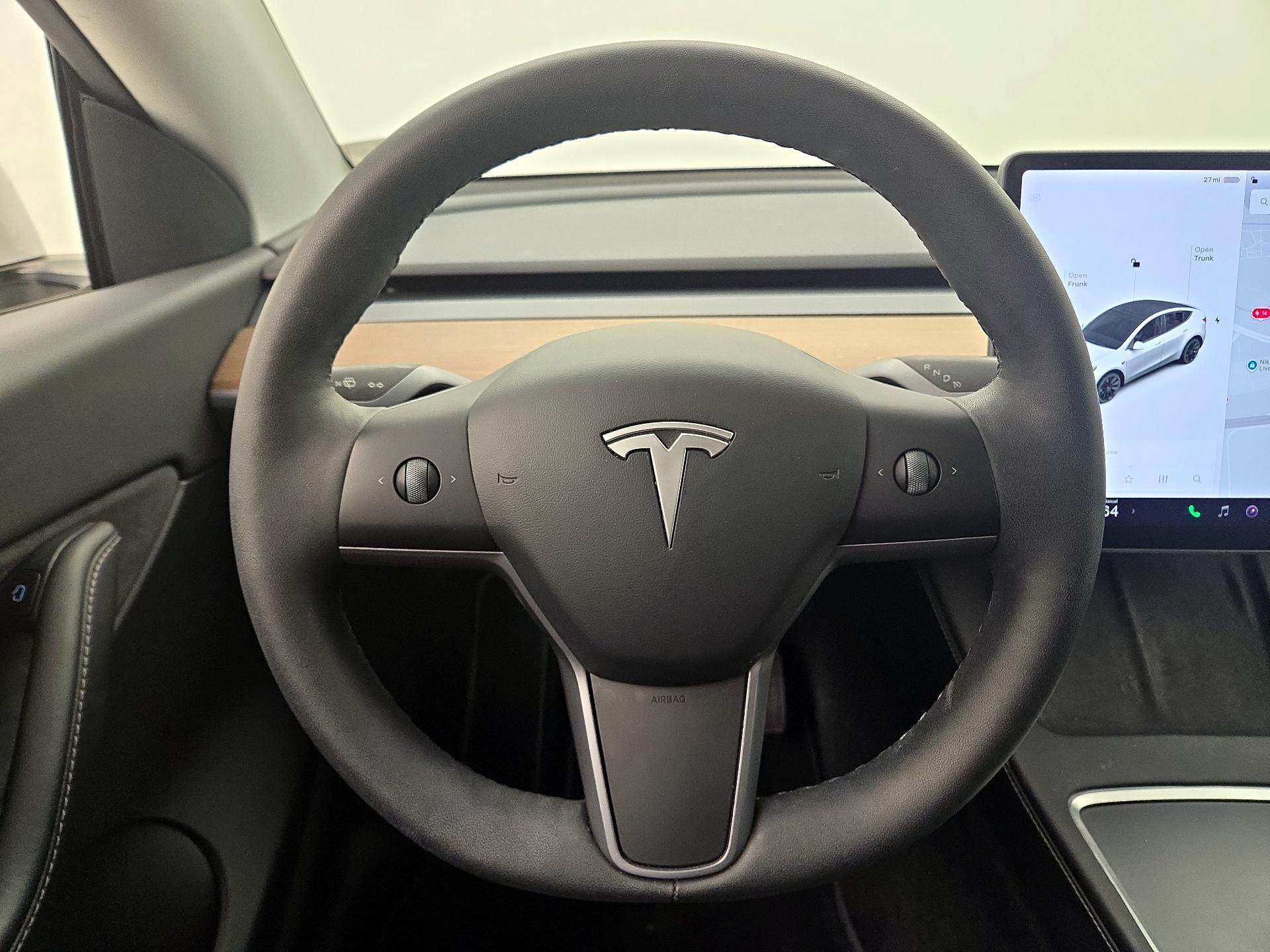 Thumbnail: 2022 Tesla Model Y - 10