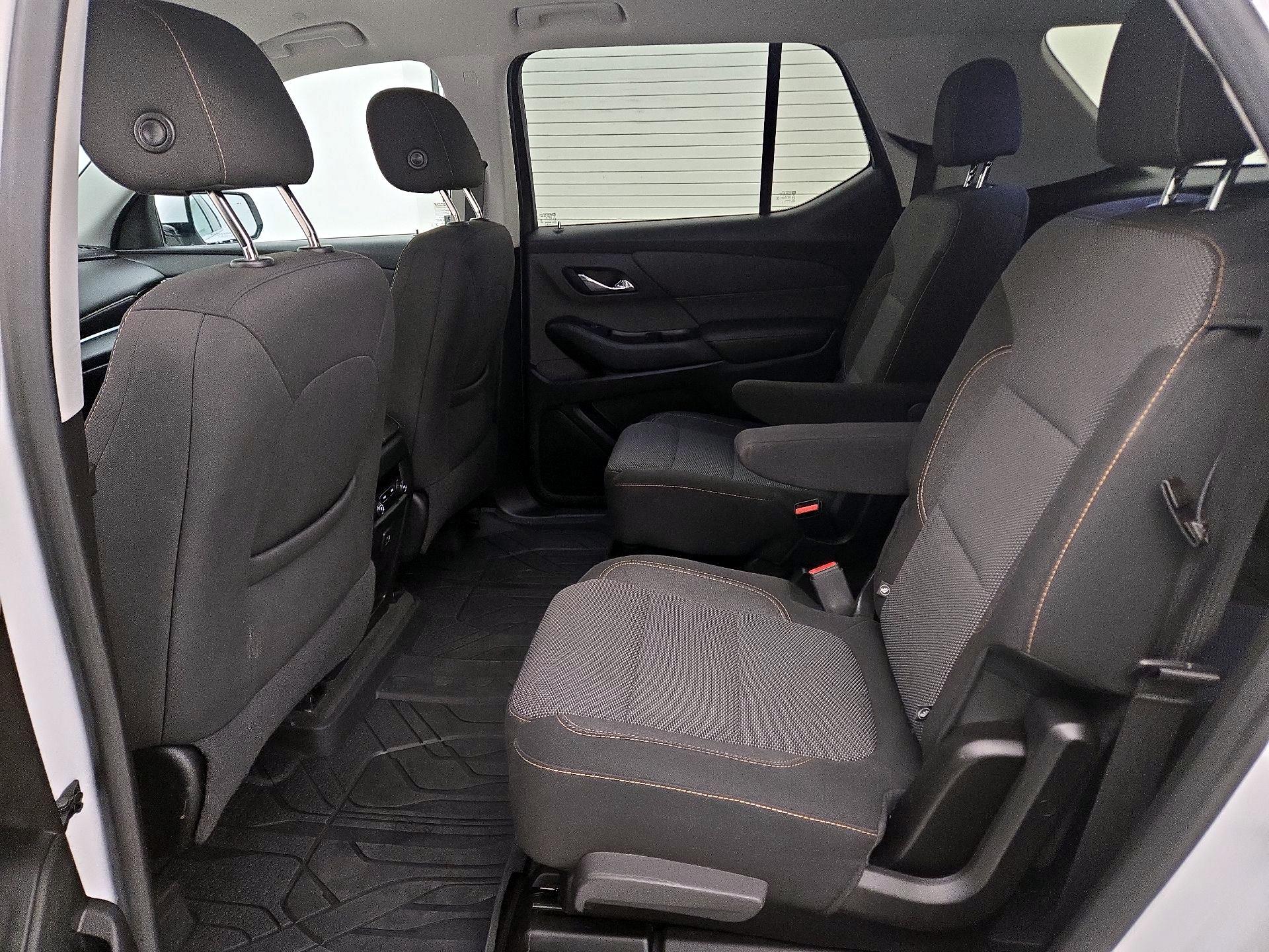 Thumbnail: 2019 Chevrolet Traverse - 19