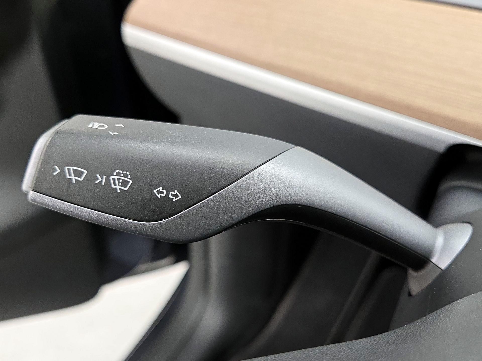 Thumbnail: 2023 Tesla Model Y - 13