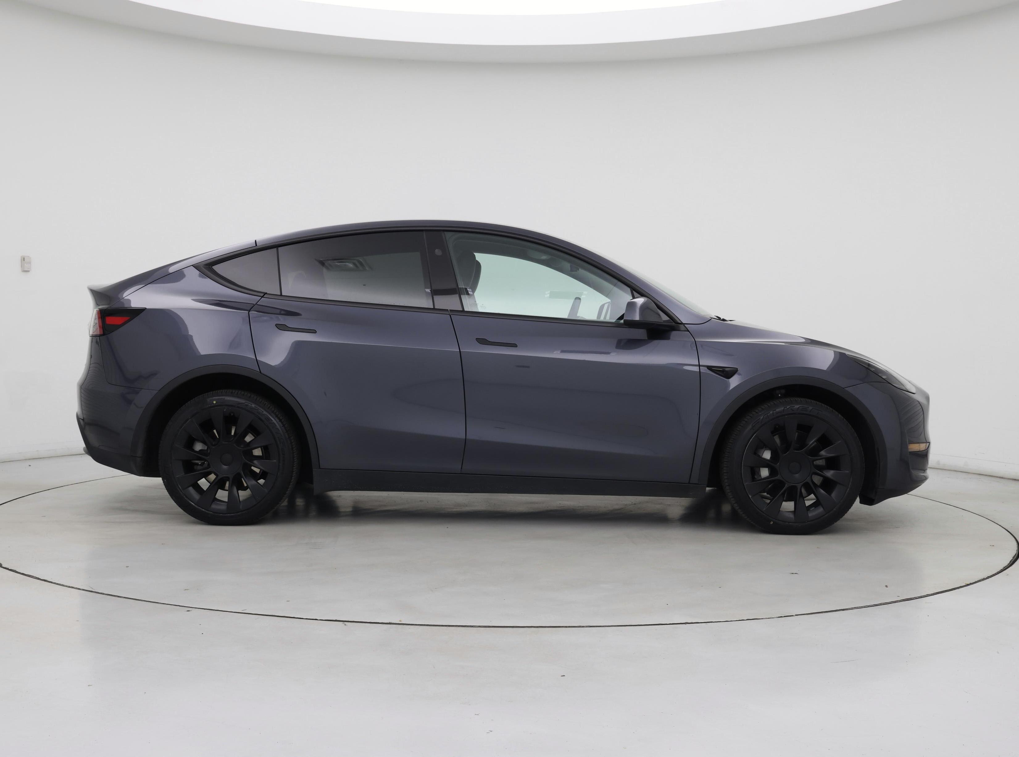 Thumbnail: 2023 Tesla Model Y - 7