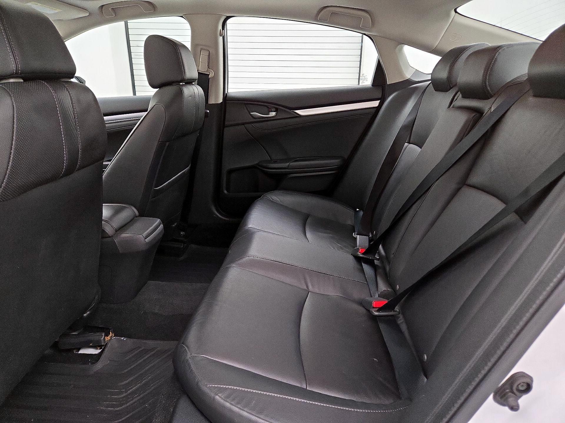 Thumbnail: 2016 Honda Civic - 20