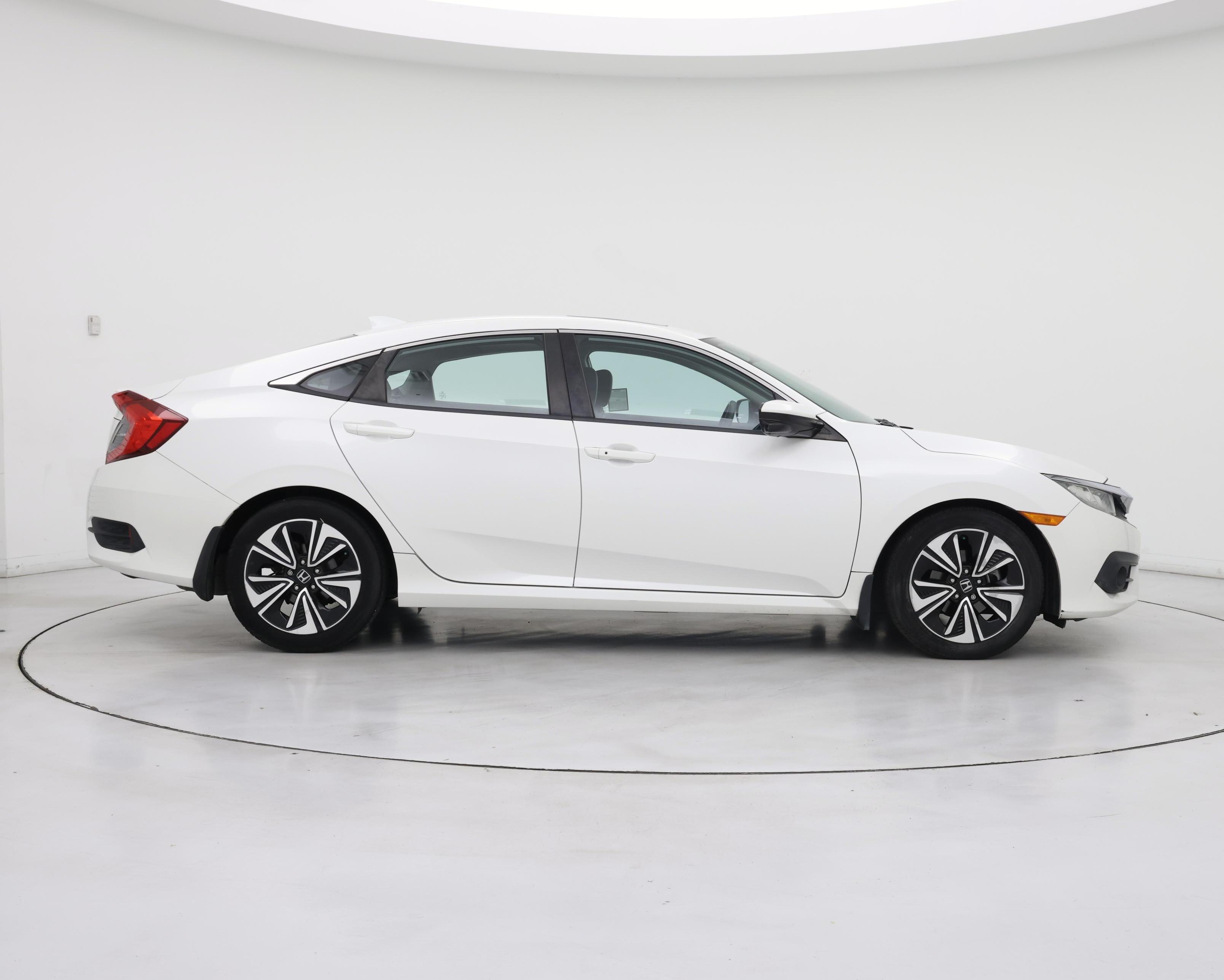 Thumbnail: 2016 Honda Civic - 7