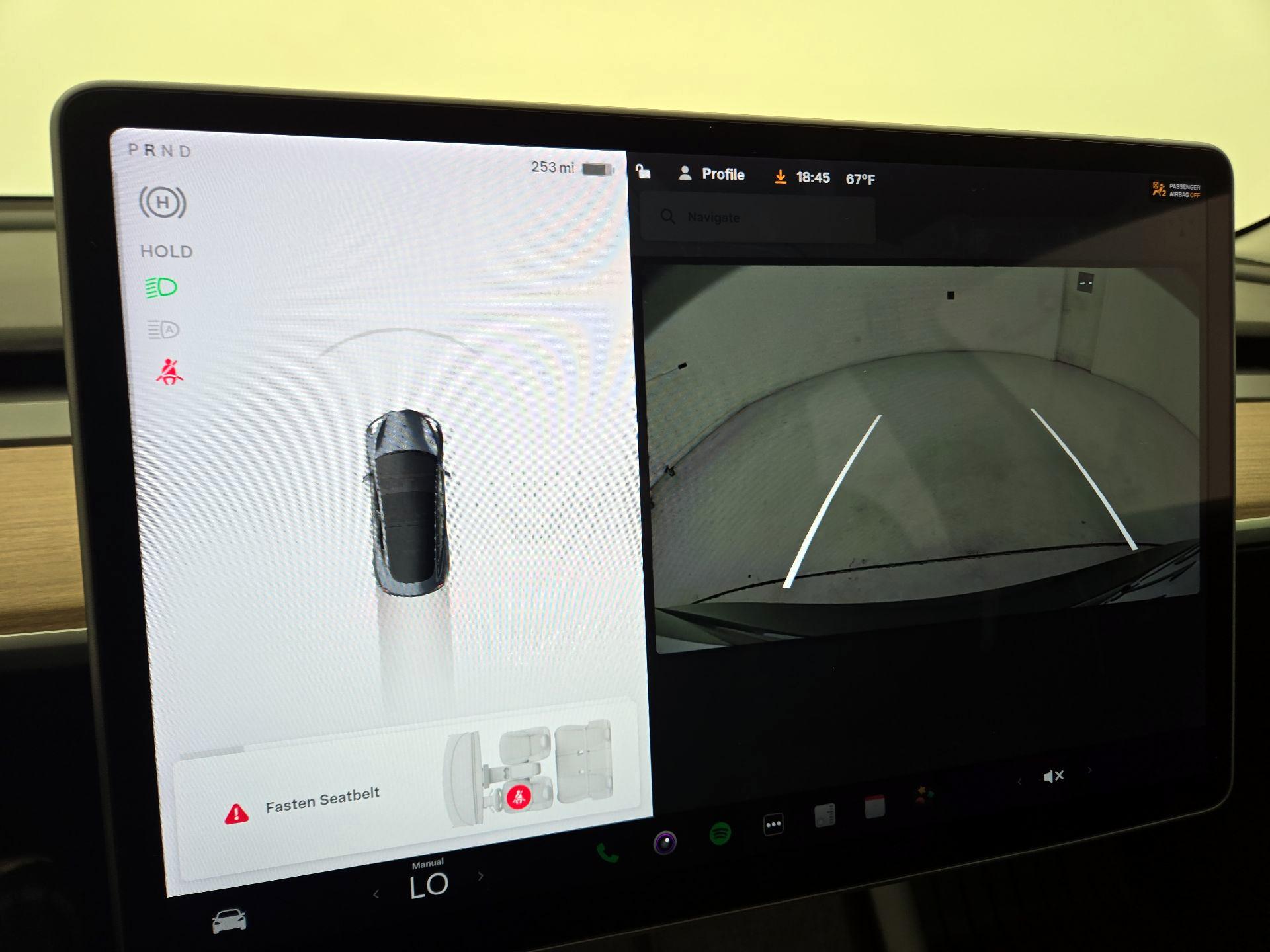 Thumbnail: 2022 Tesla Model 3 - 14