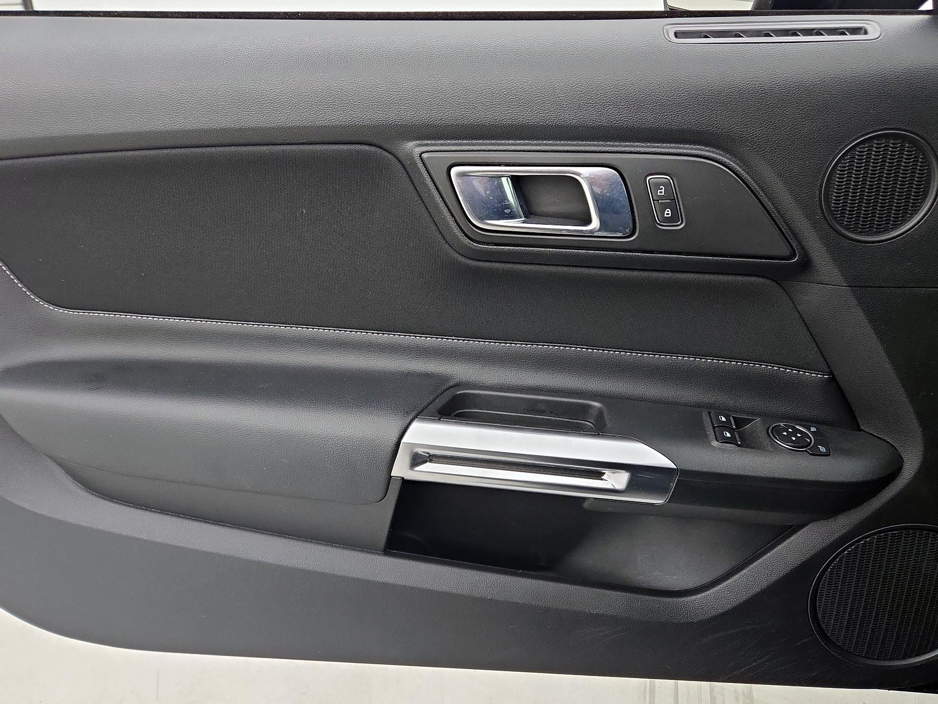 Thumbnail: 2022 Ford Mustang - 12