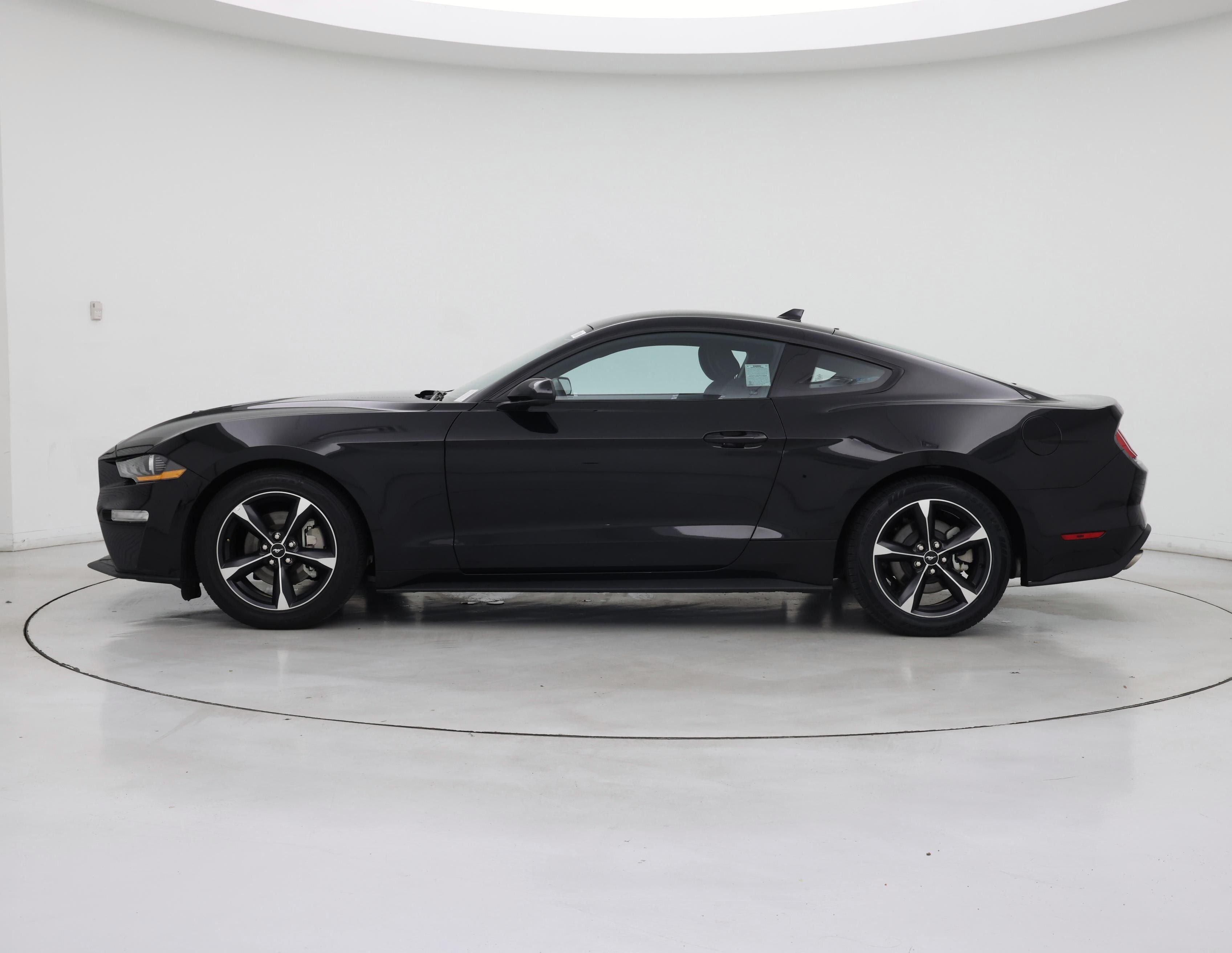 Thumbnail: 2022 Ford Mustang - 3