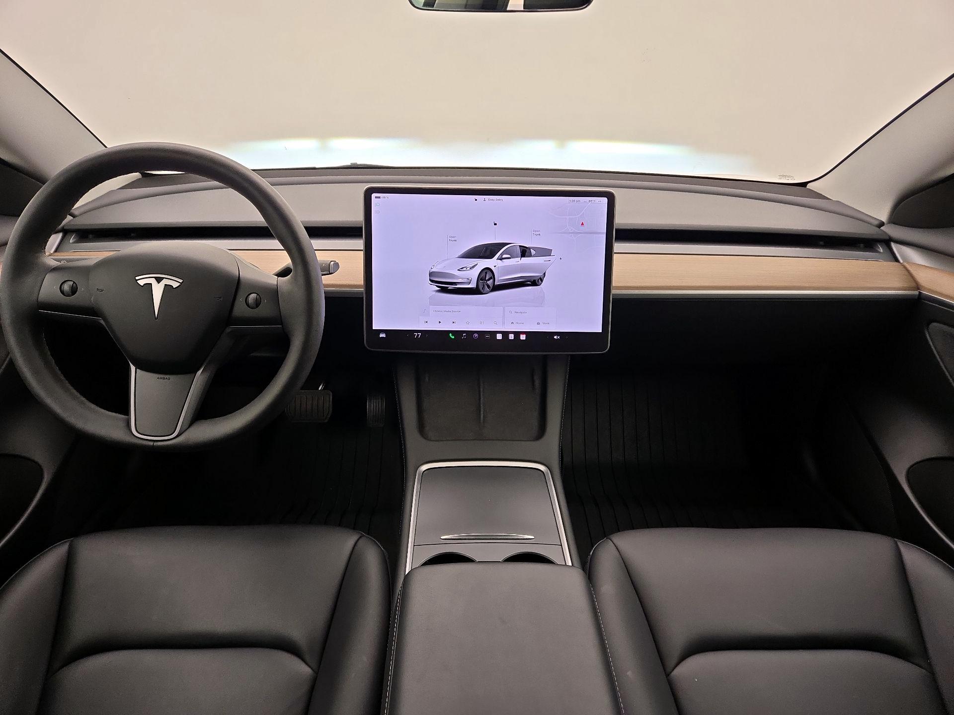 Thumbnail: 2023 Tesla Model 3 - 9