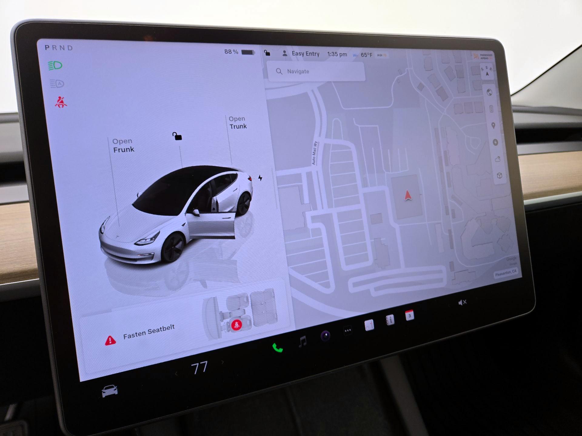 Thumbnail: 2023 Tesla Model 3 - 14