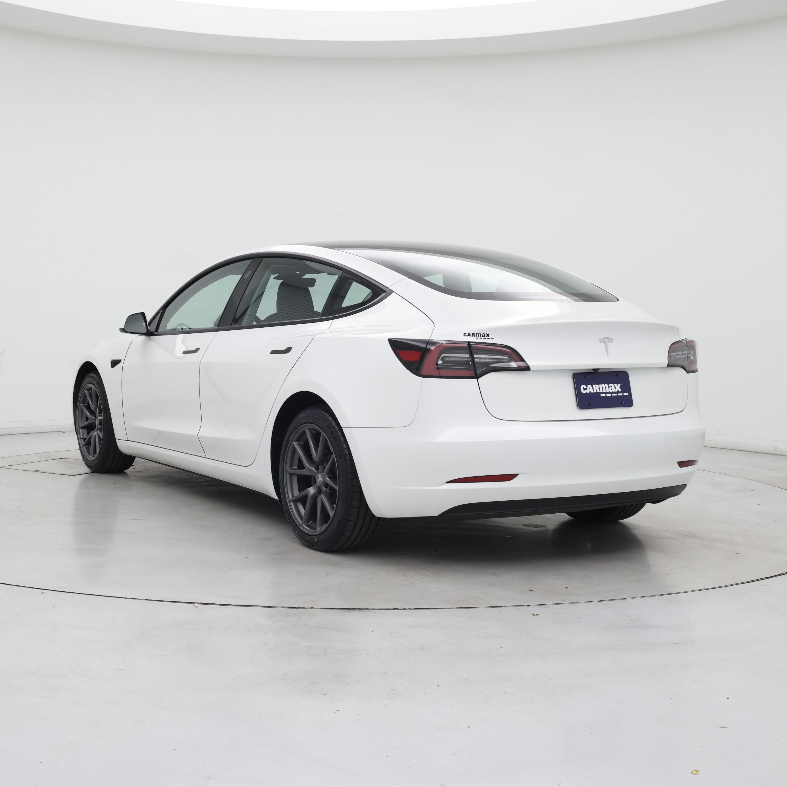 Thumbnail: 2023 Tesla Model 3 - 2