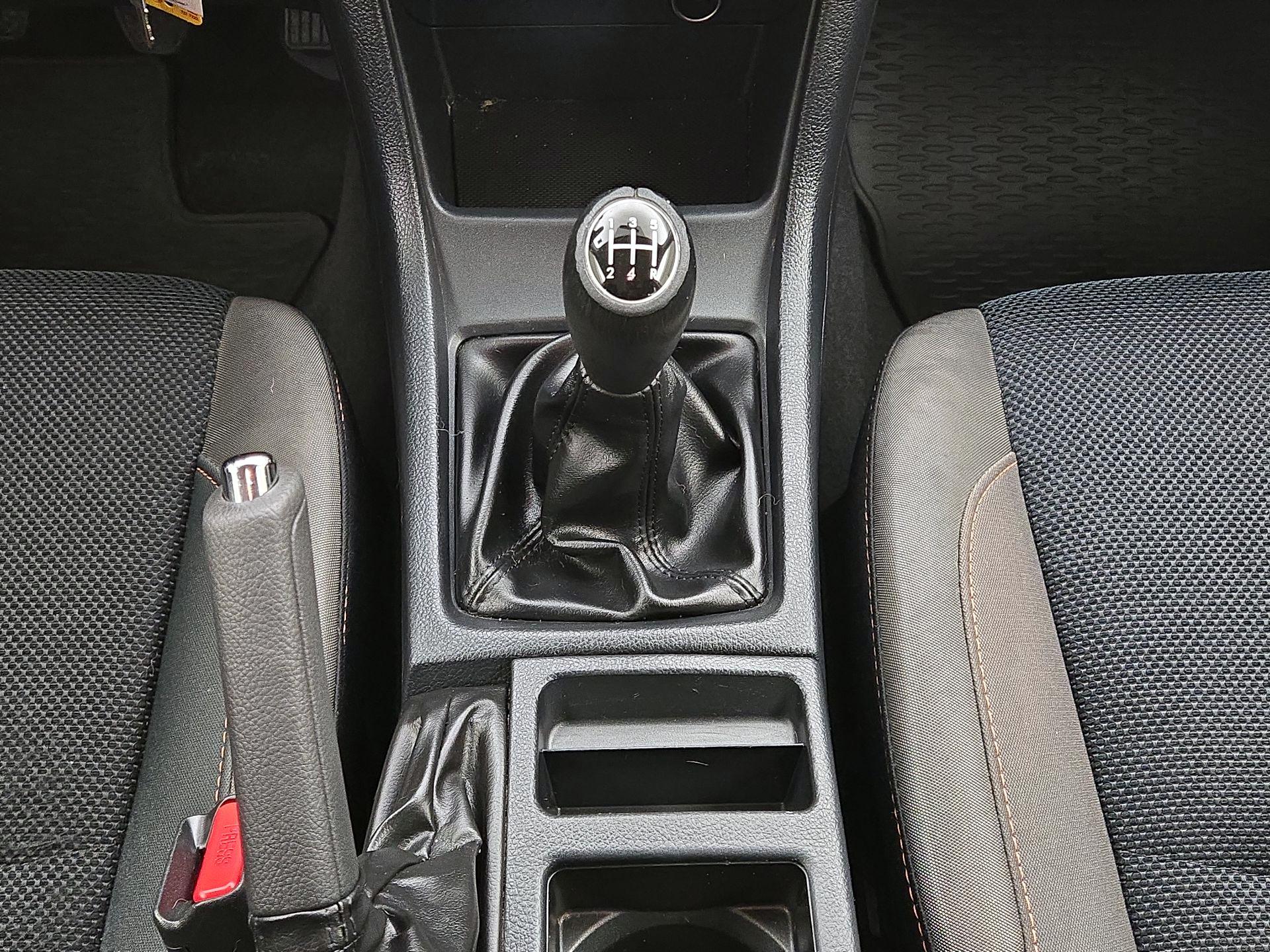 Thumbnail: 2016 Subaru XV Crosstrek - 17