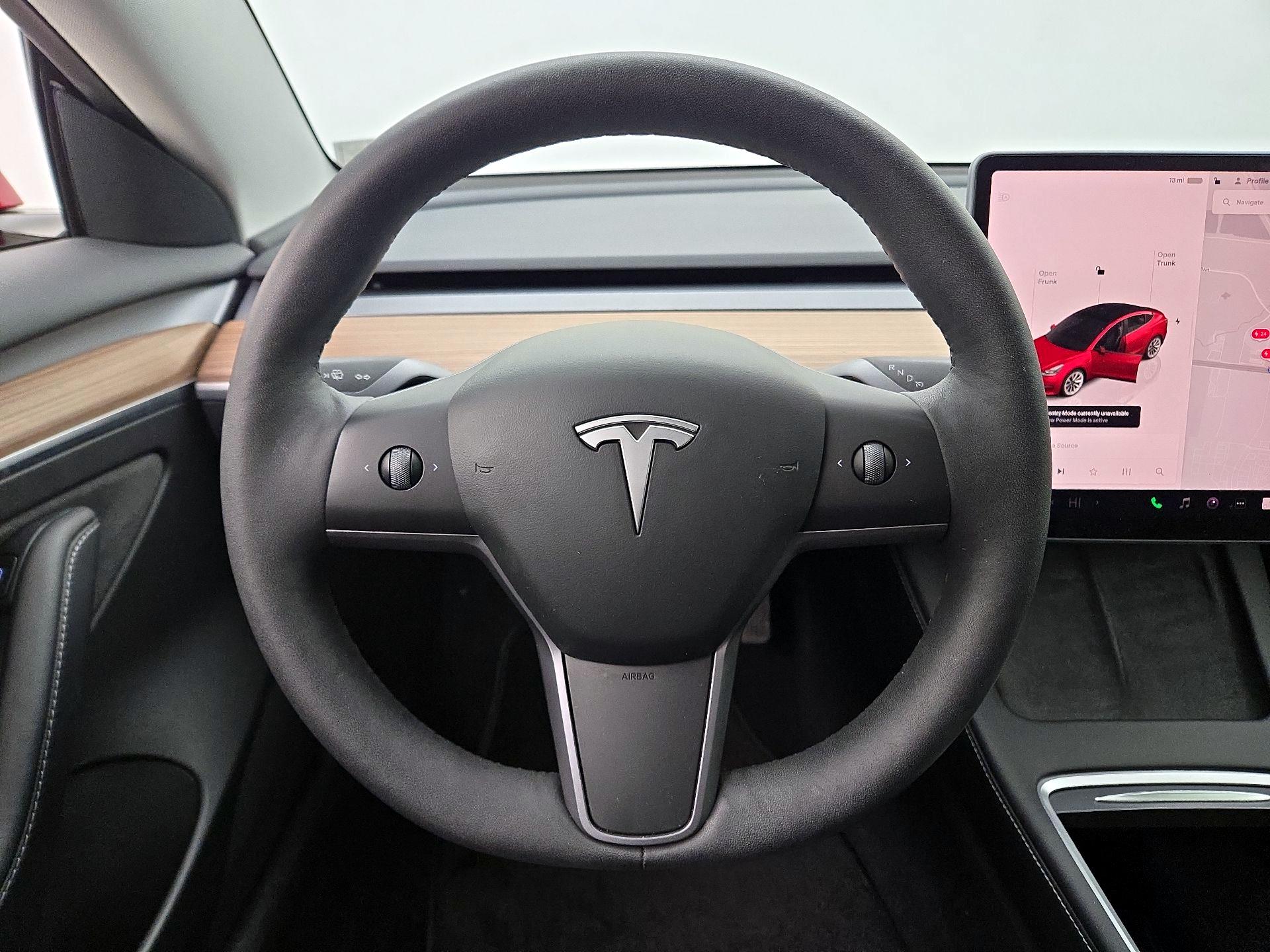 Thumbnail: 2022 Tesla Model 3 - 10