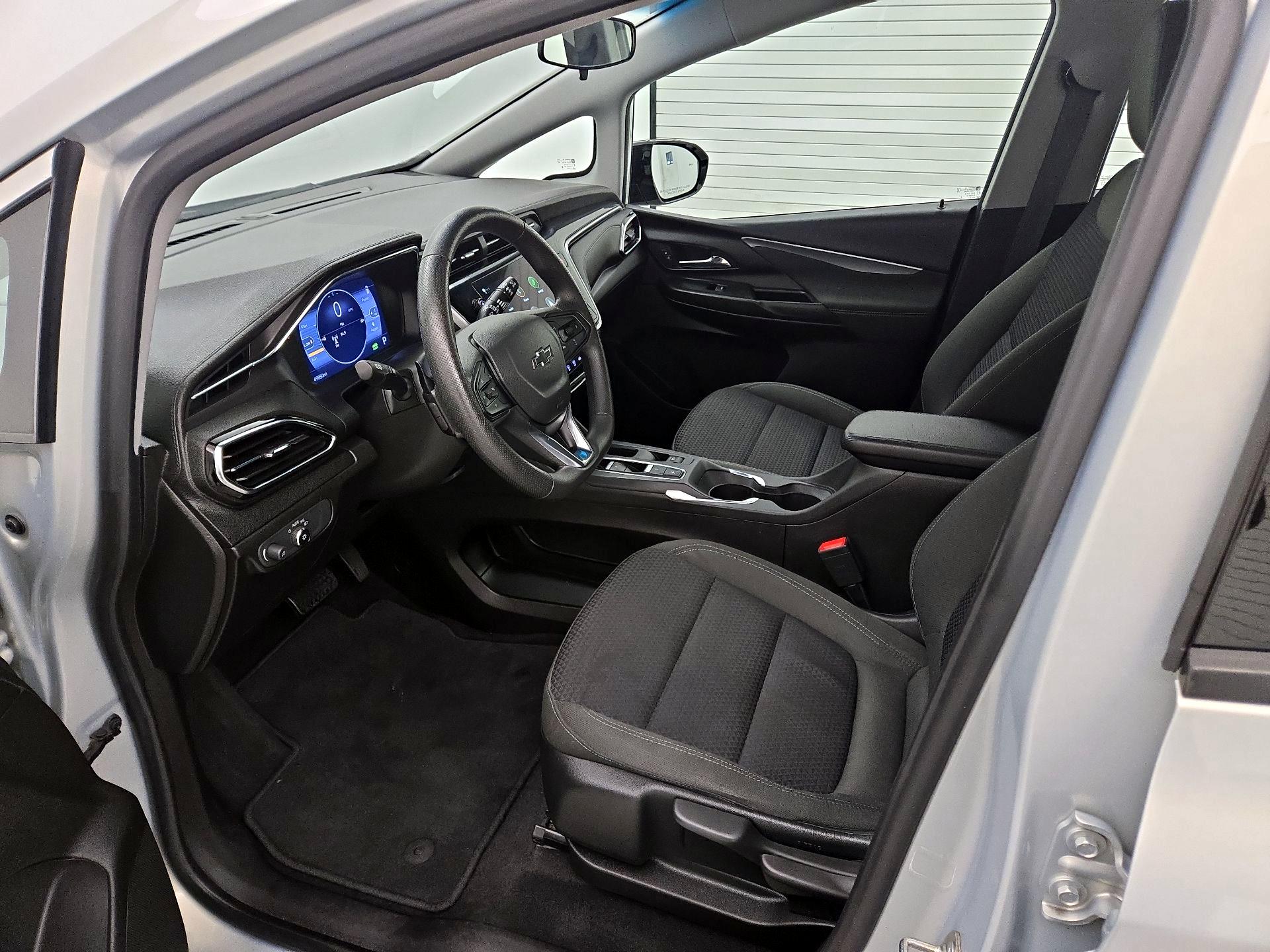 Thumbnail: 2023 Chevrolet Bolt EV - 11