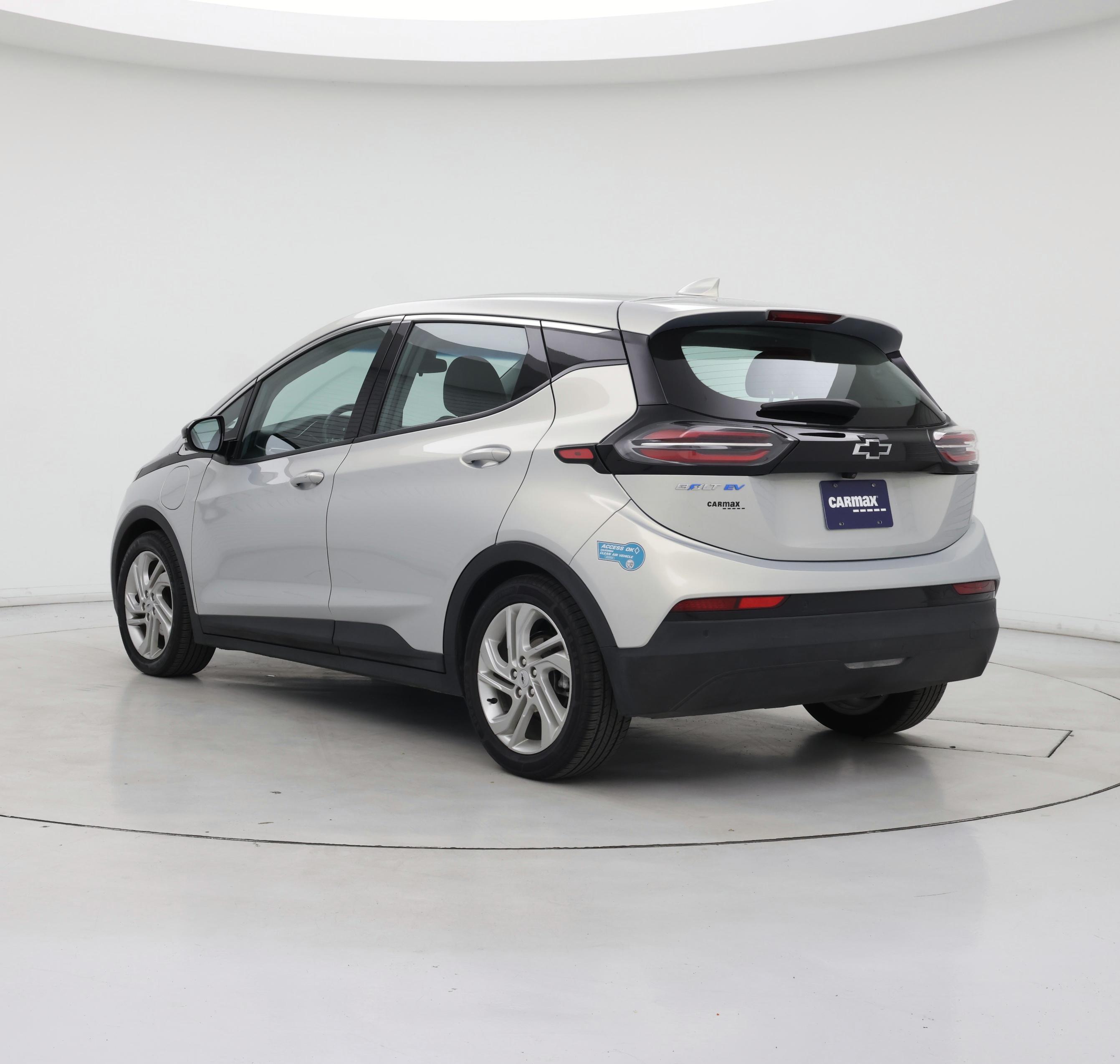 Thumbnail: 2023 Chevrolet Bolt EV - 2