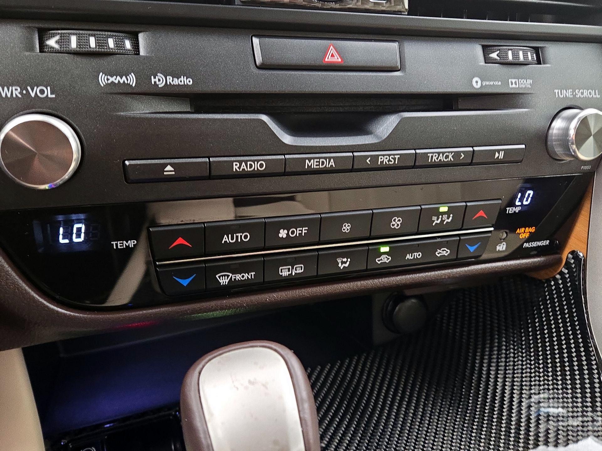 Thumbnail: 2017 Lexus RX - 17