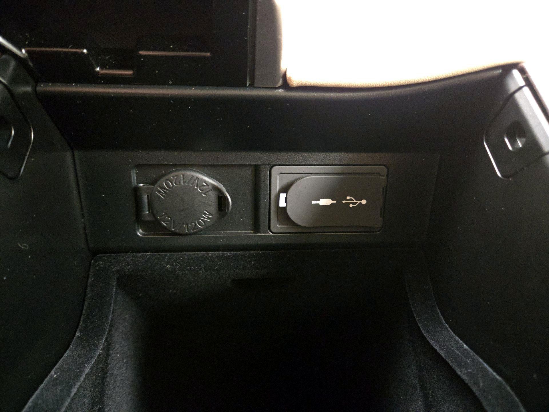 Thumbnail: 2017 Lexus RX - 19