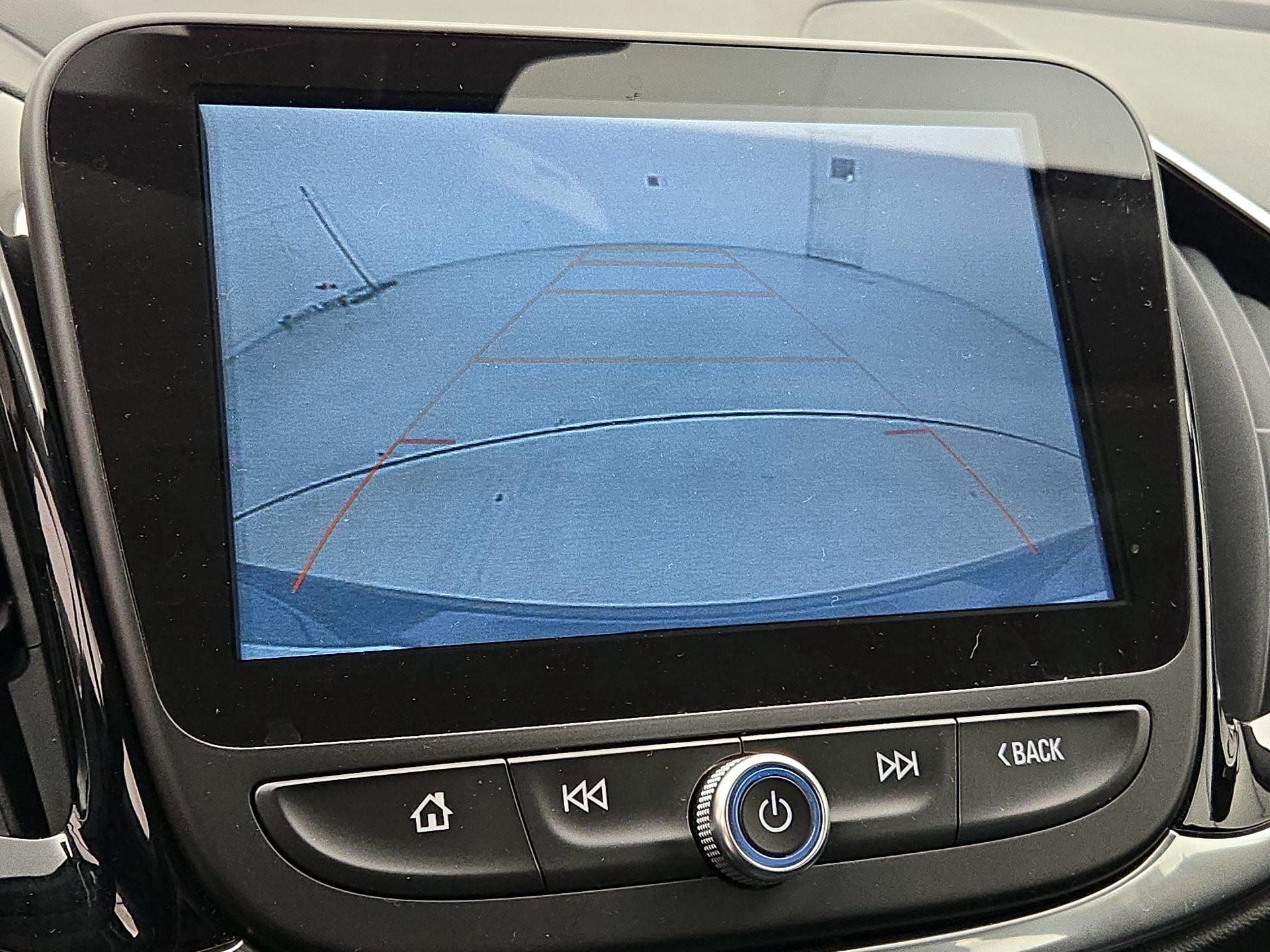 Thumbnail: 2018 Chevrolet Volt - 14