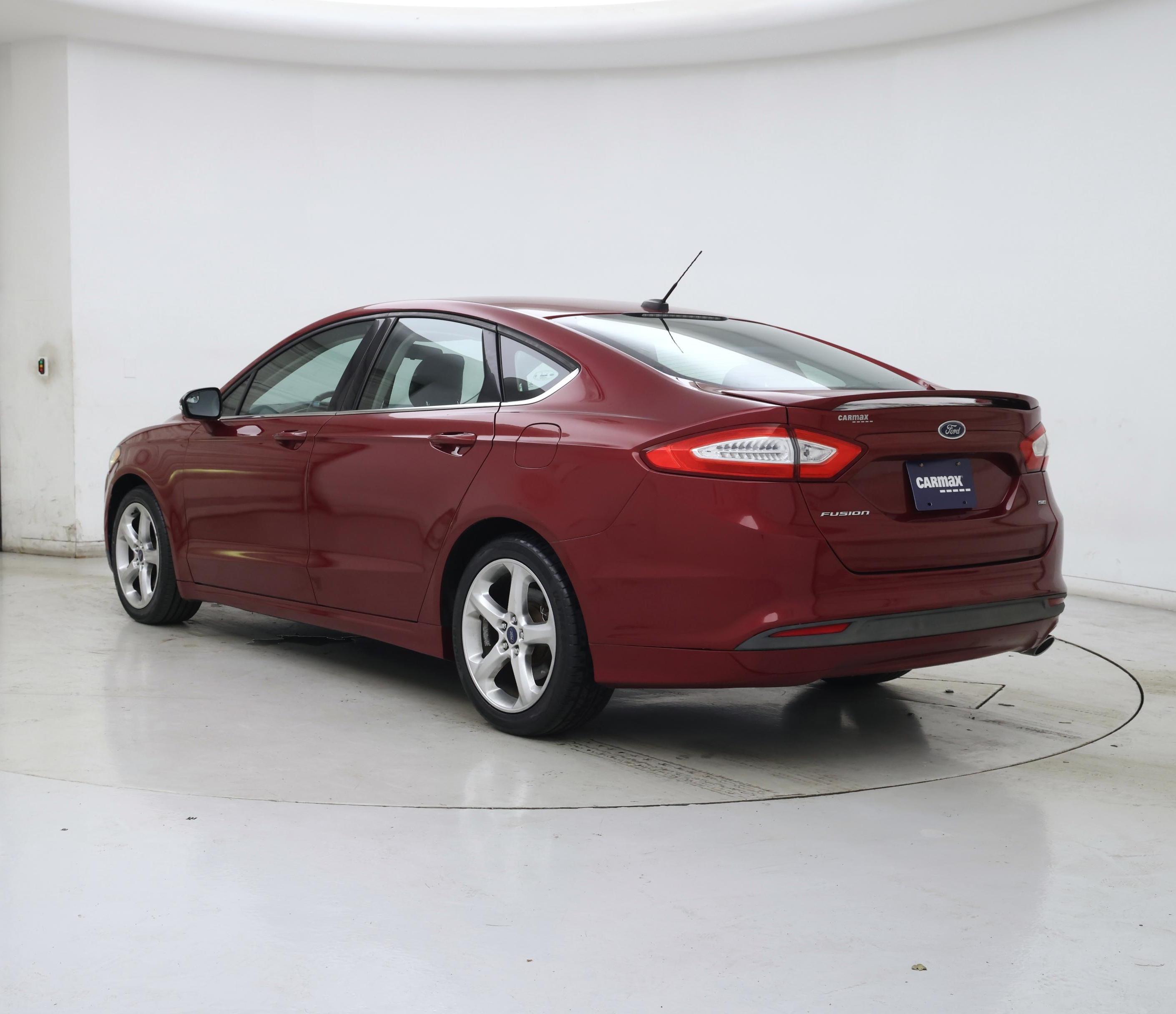 Thumbnail: 2014 Ford Fusion - 2
