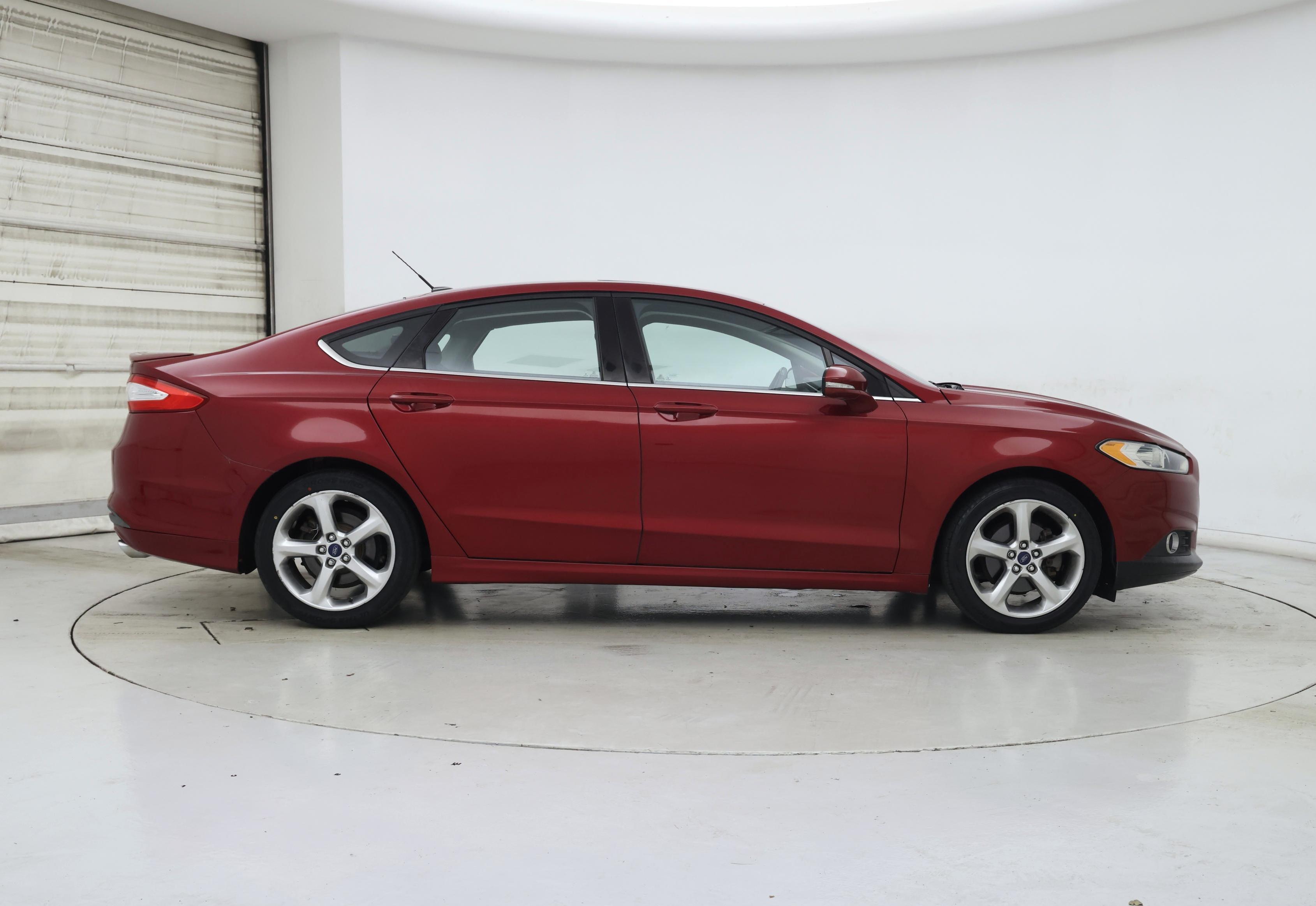 Thumbnail: 2014 Ford Fusion - 7