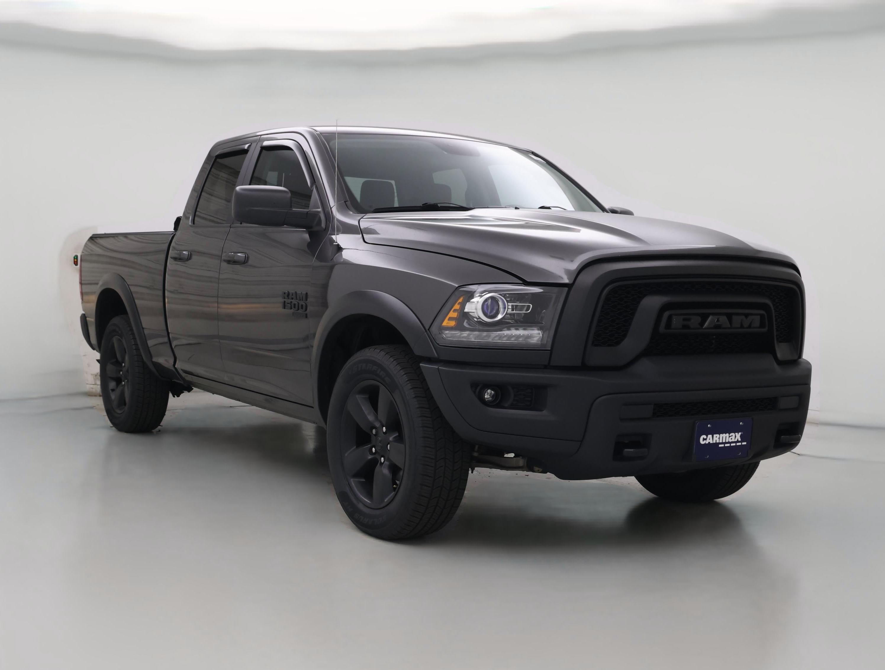 Thumbnail: 2019 RAM 1500 Classic - 1