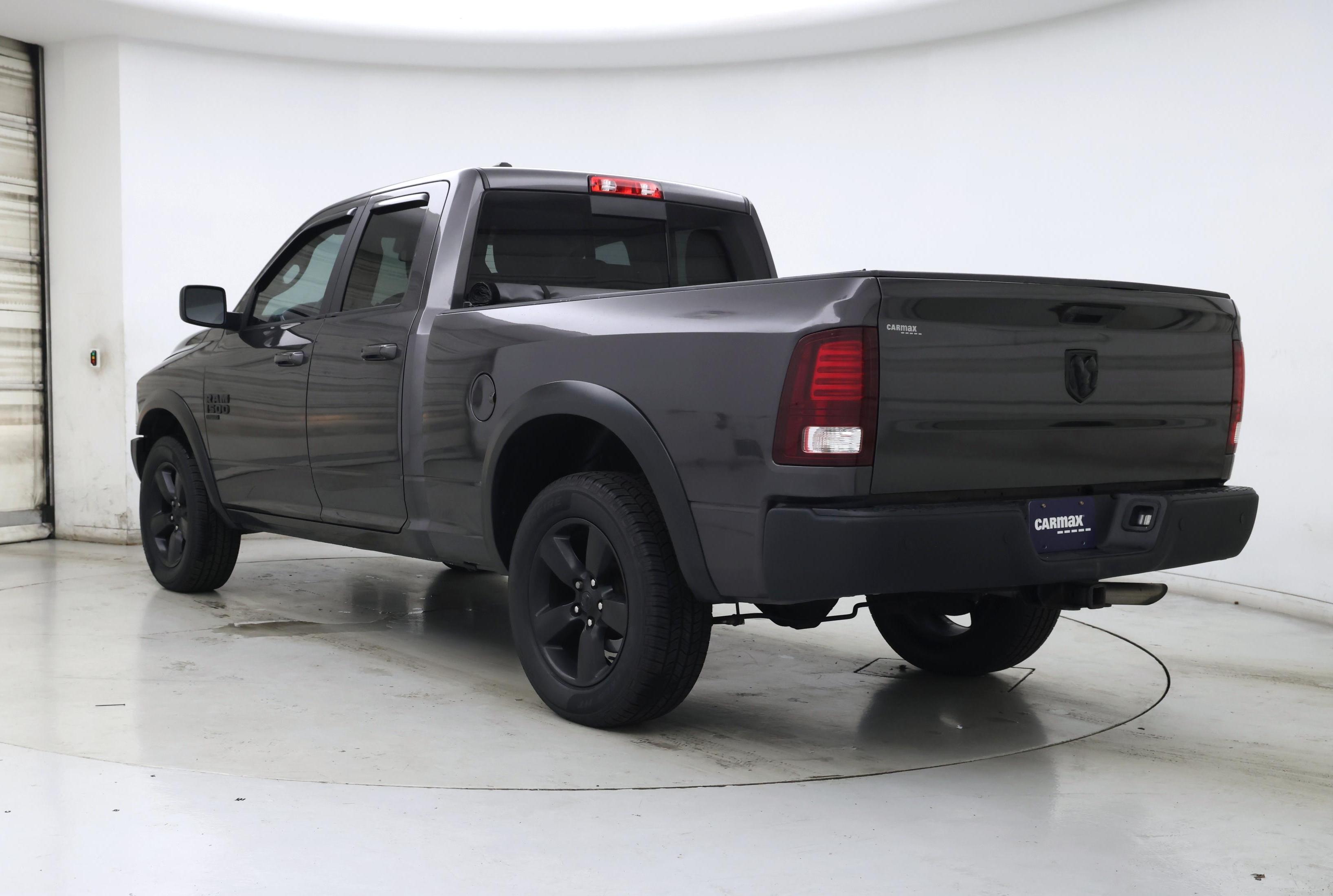 Thumbnail: 2019 RAM 1500 Classic - 2
