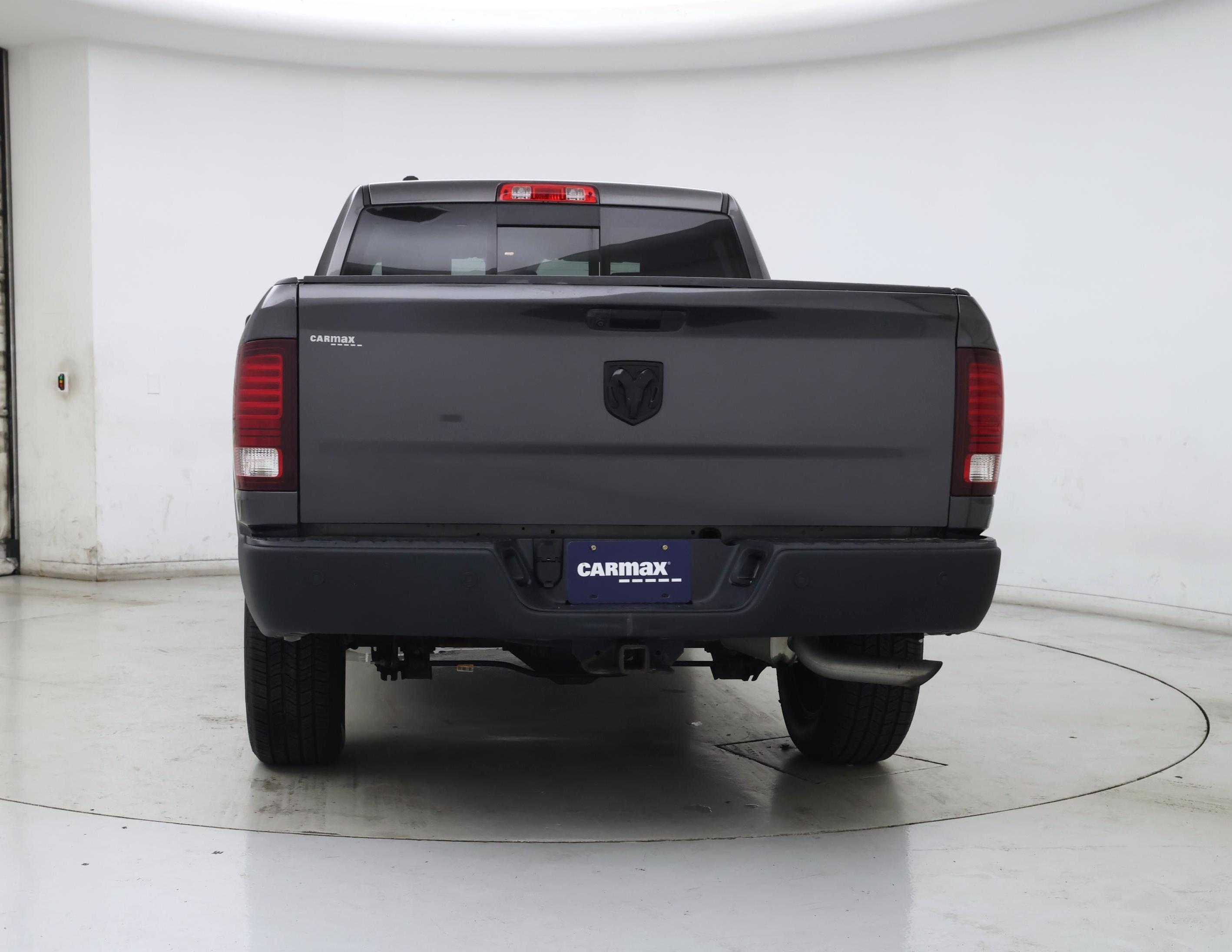 Thumbnail: 2019 RAM 1500 Classic - 6