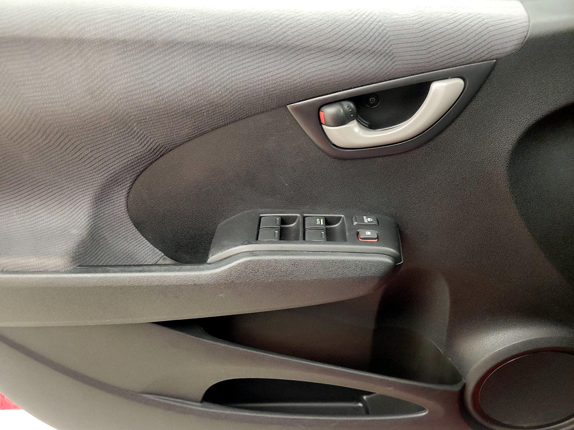 Thumbnail: 2013 Honda Fit - 12