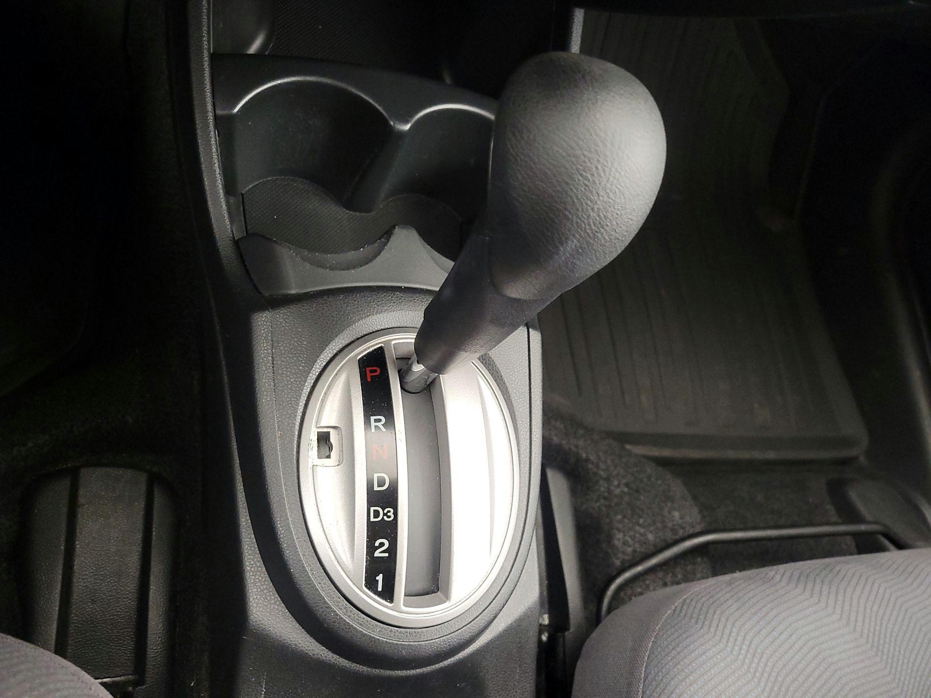 Thumbnail: 2013 Honda Fit - 16