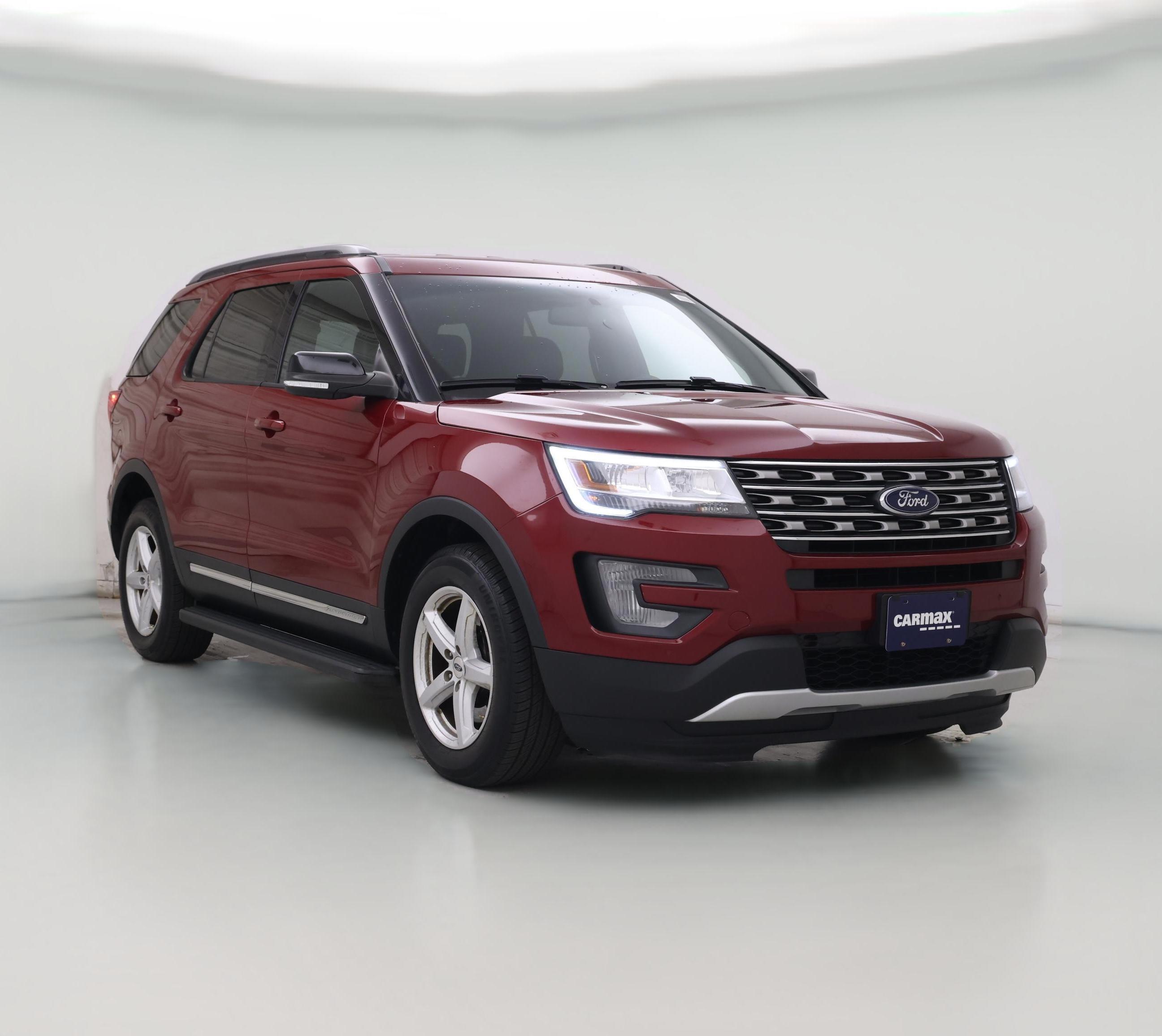 Thumbnail: 2017 Ford Explorer - 1