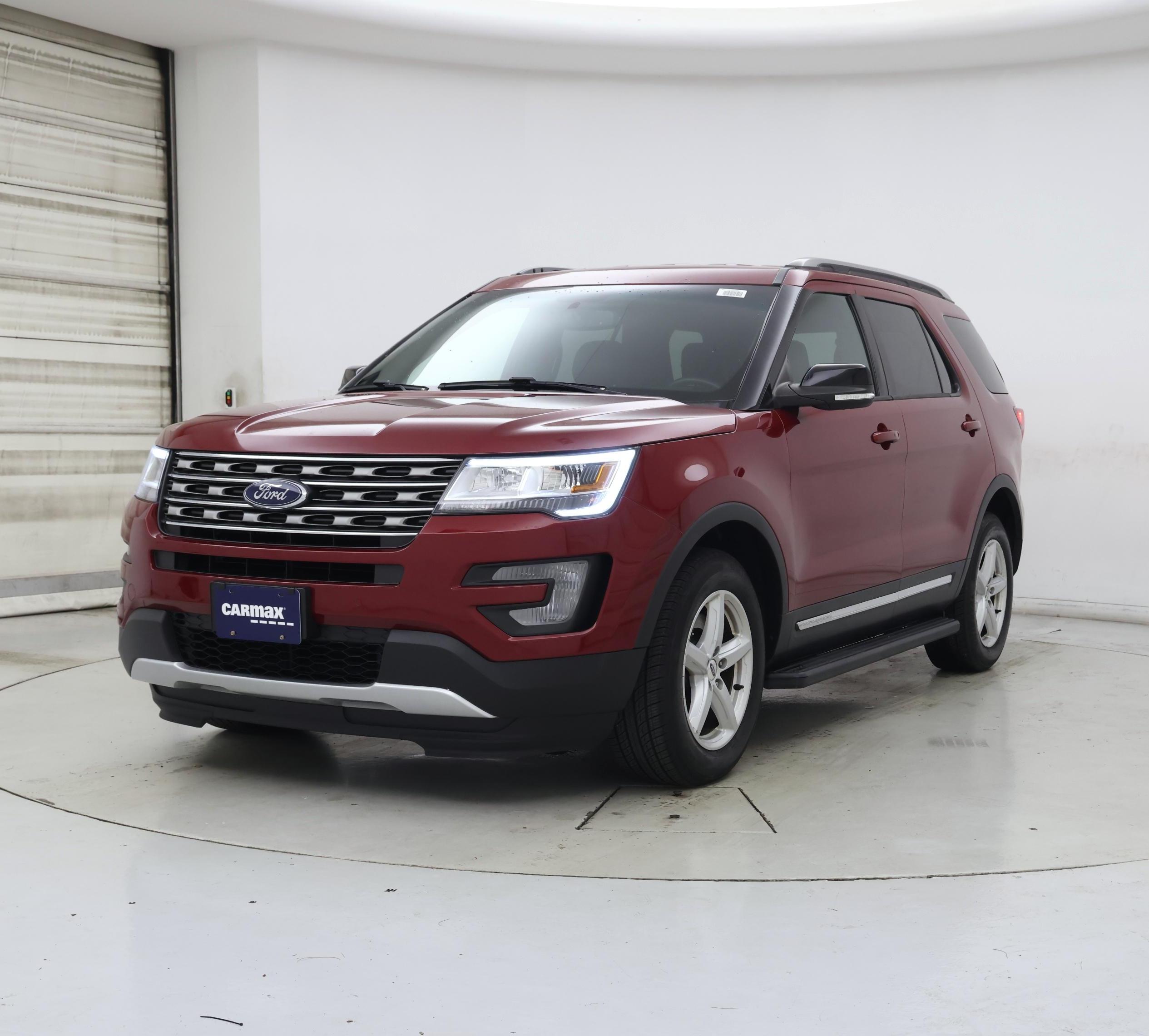 Thumbnail: 2017 Ford Explorer - 4