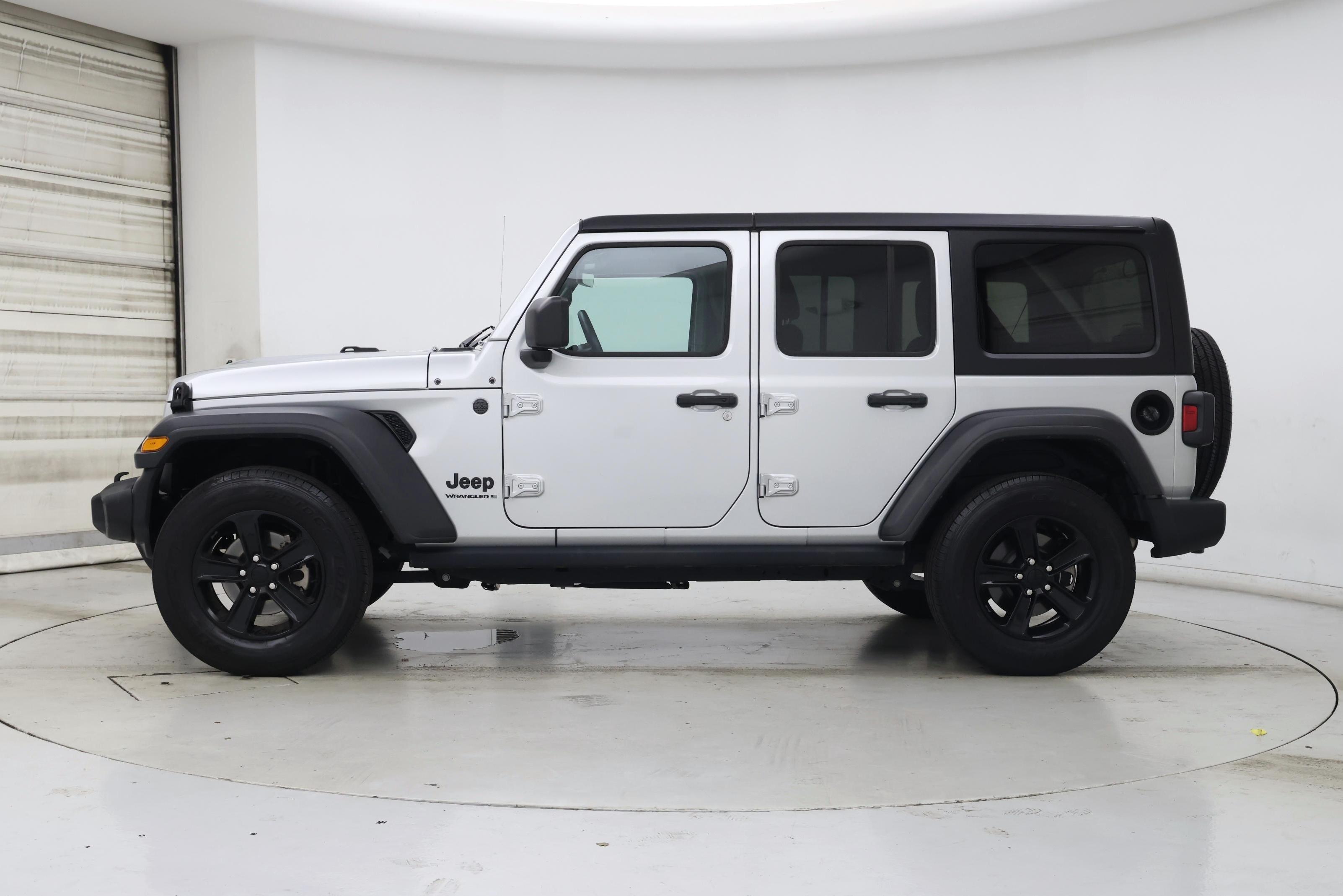 Thumbnail: 2023 Jeep Wrangler - 3