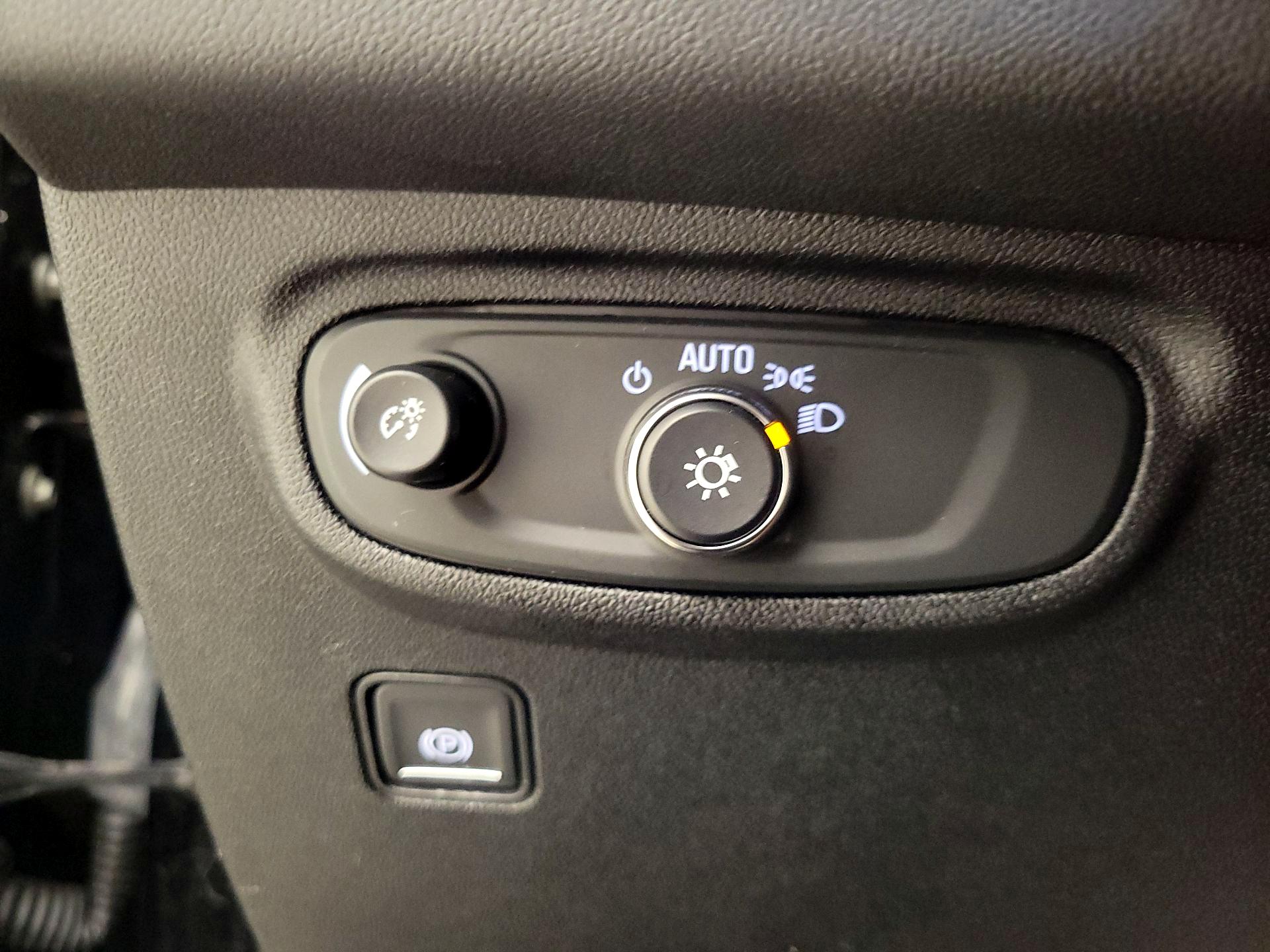 Thumbnail: 2019 GMC Terrain - 13