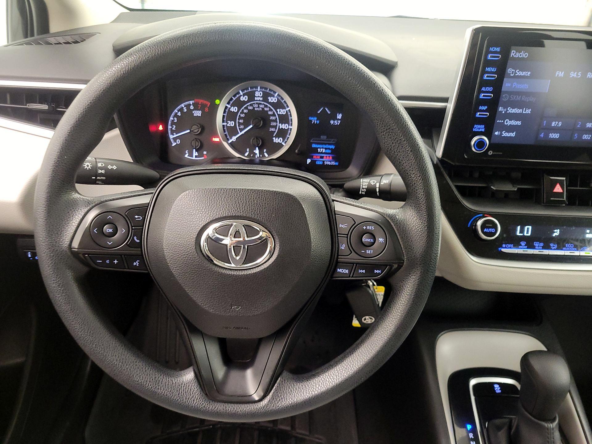 Thumbnail: 2021 Toyota Corolla - 10